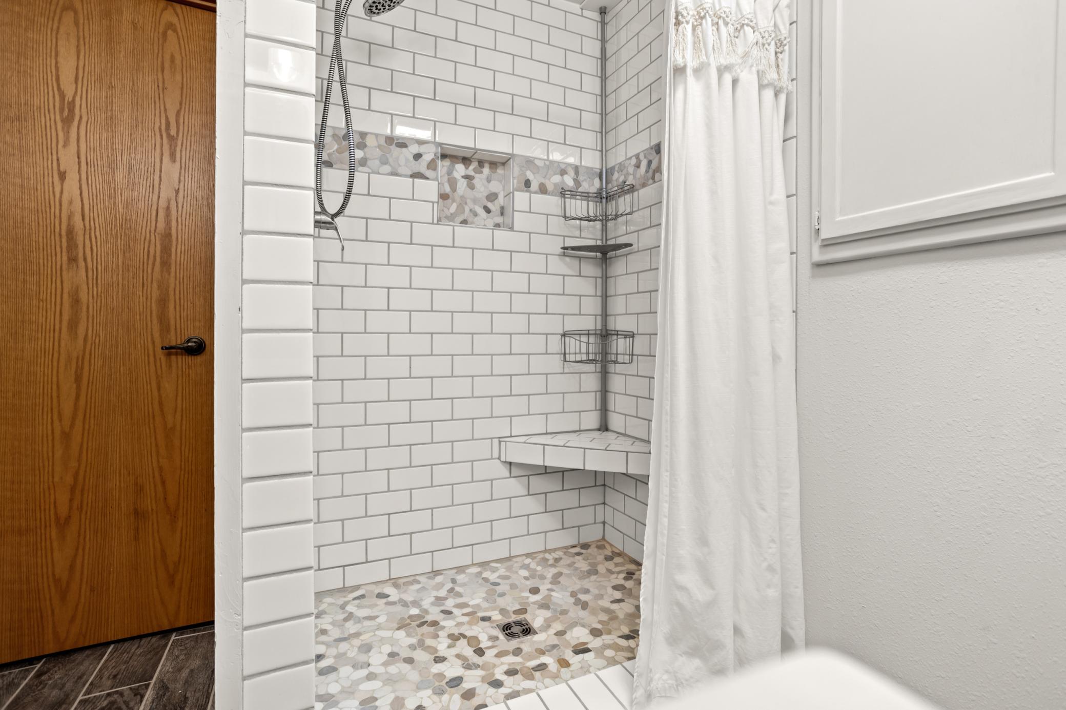 45212 N Little Pine Road Property Photo 51