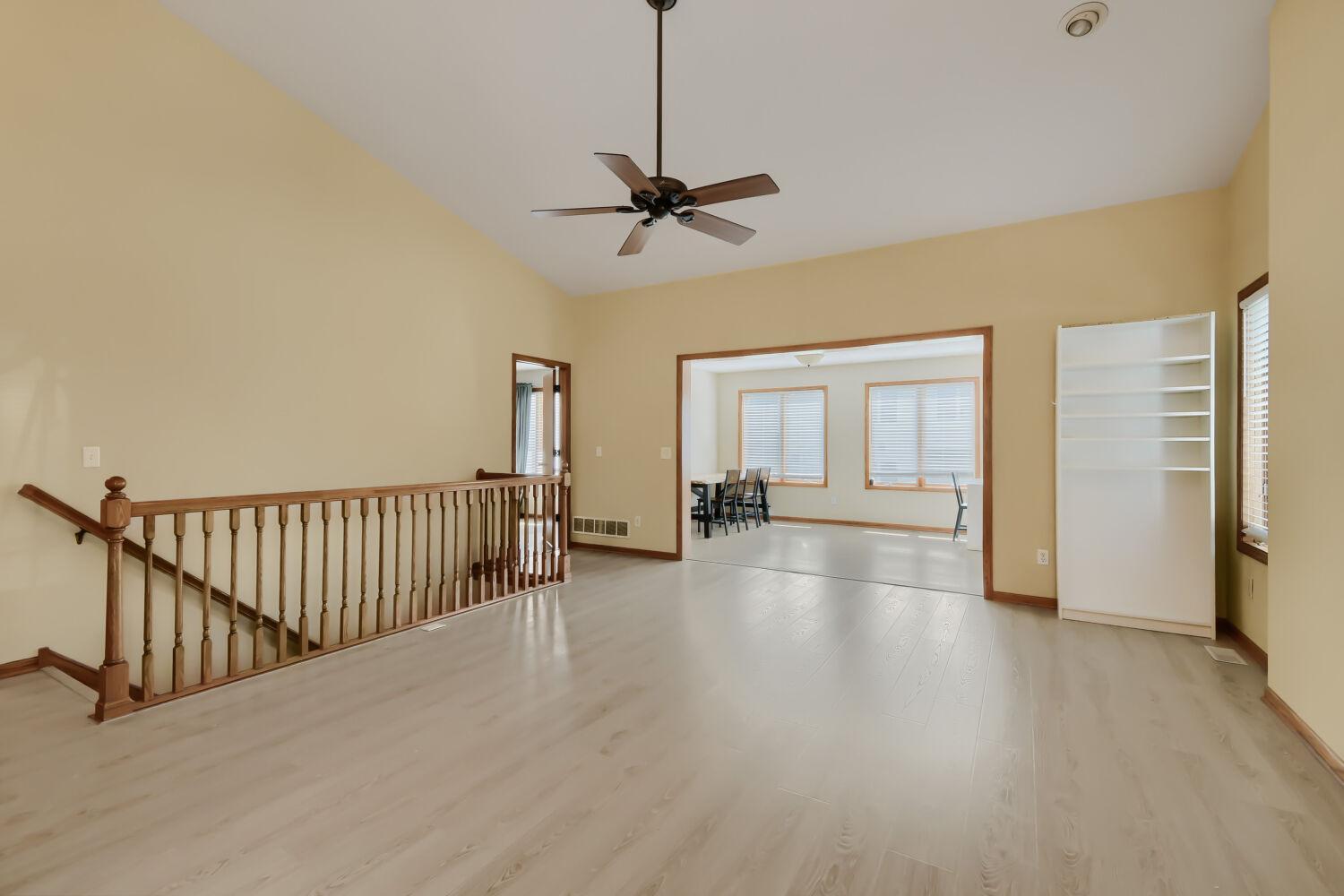 834 Wescott Square Property Photo 4