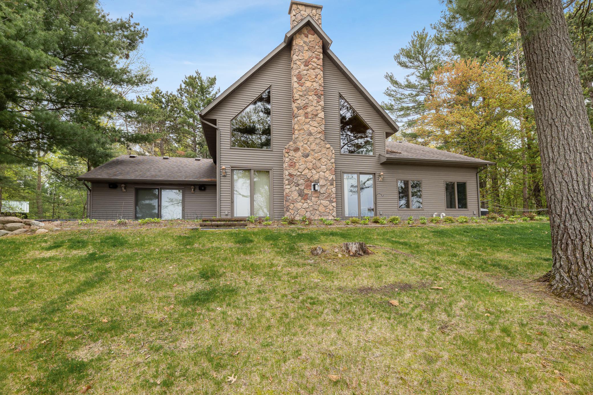 5755 320th Street Property Photo 1