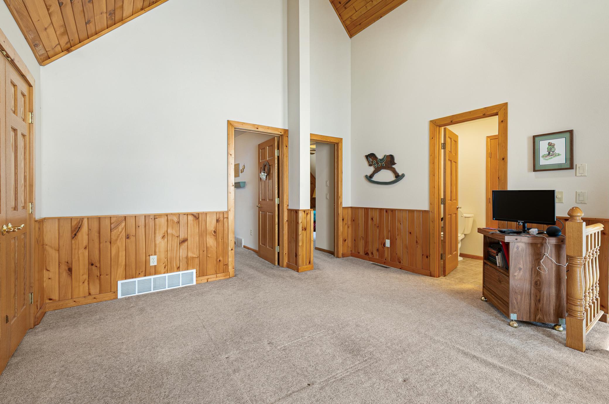 5755 320th Street Property Photo 19
