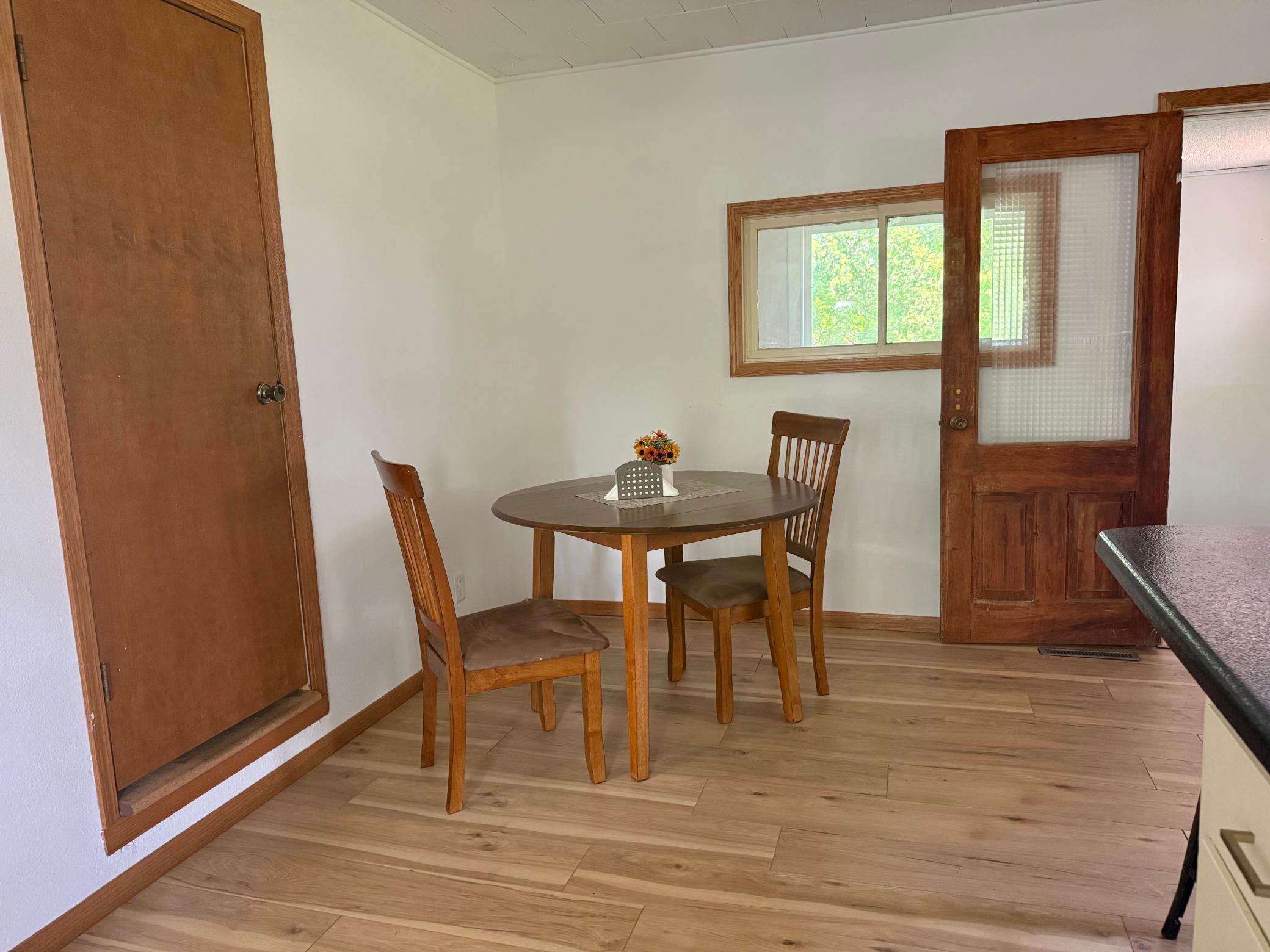508 E Main Avenue Property Photo 6