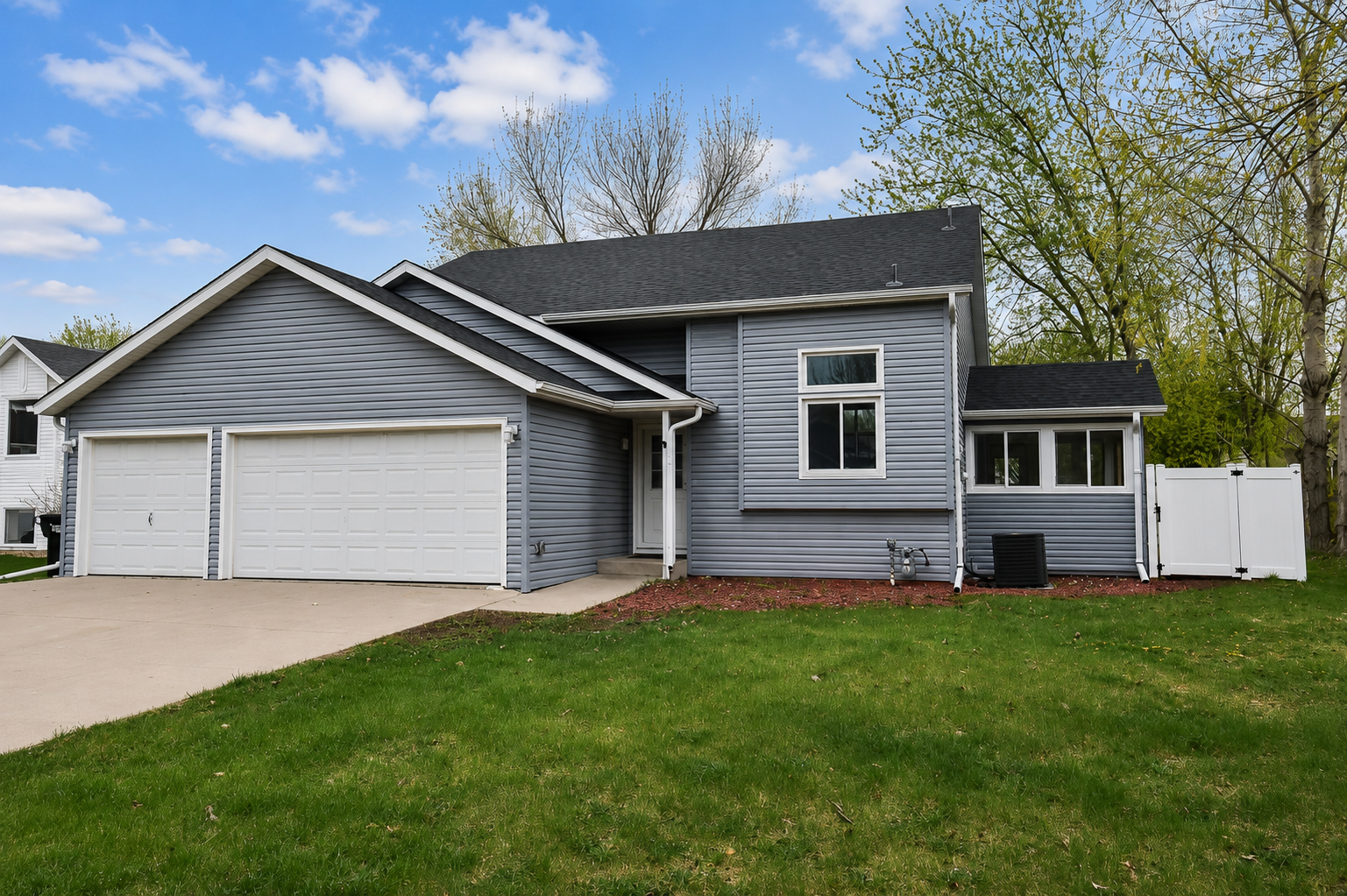 1806 36 1/2 Avenue S Property Photo 1