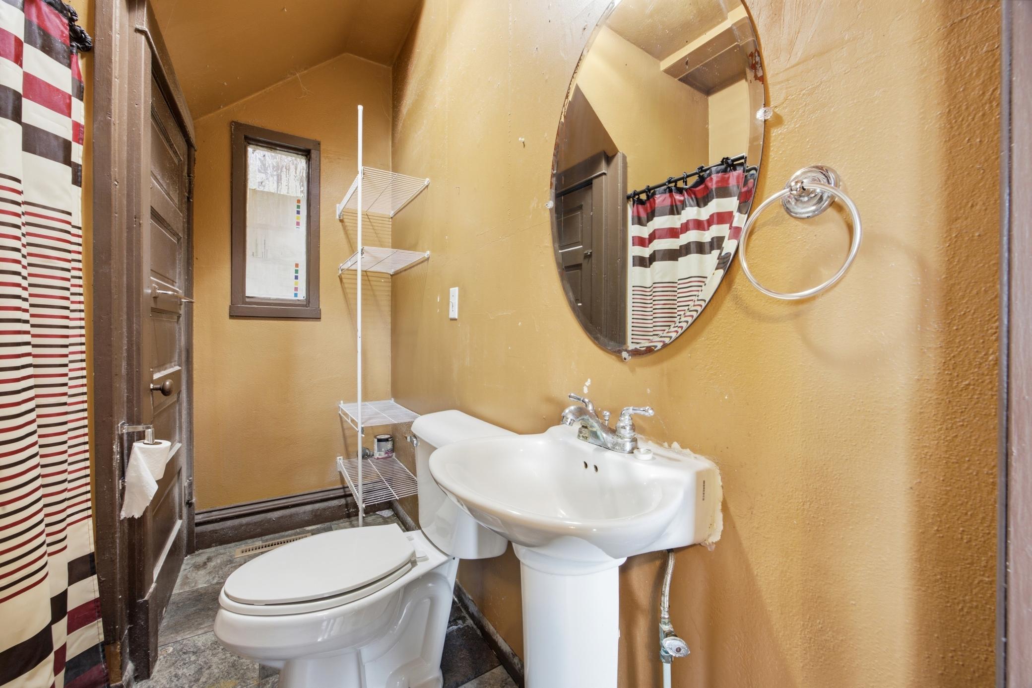 3928 State Highway 200 Property Photo 23