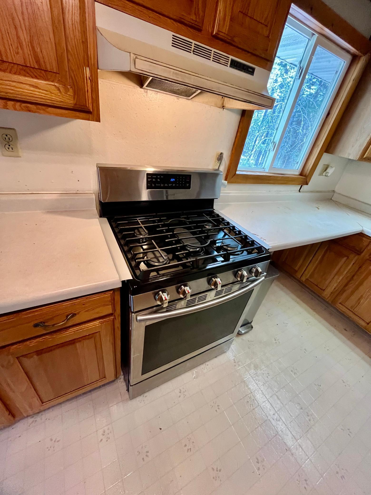 1206 E Ottum Avenue Property Photo 3