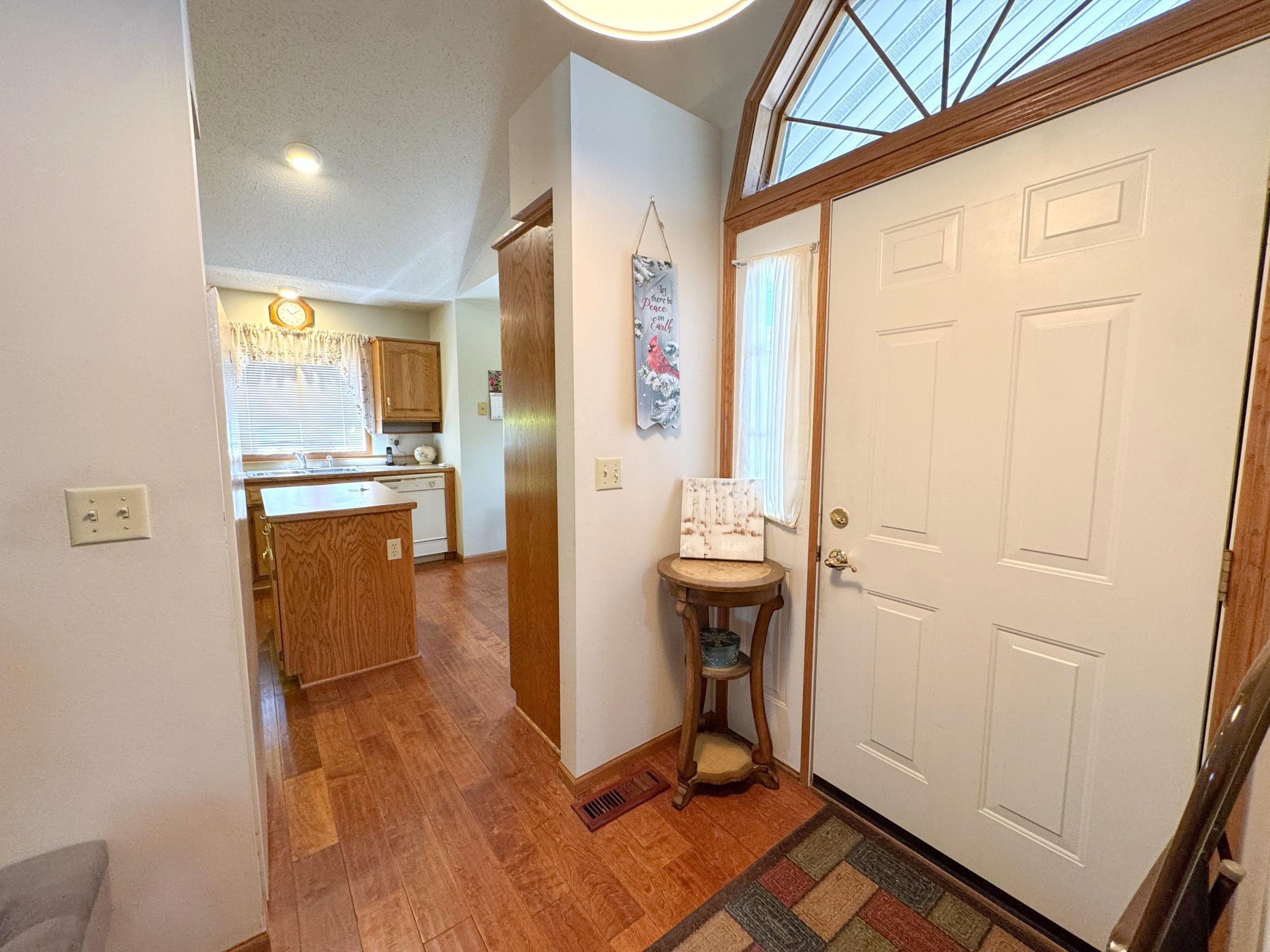 2206 Arrowwood Court Property Photo 2