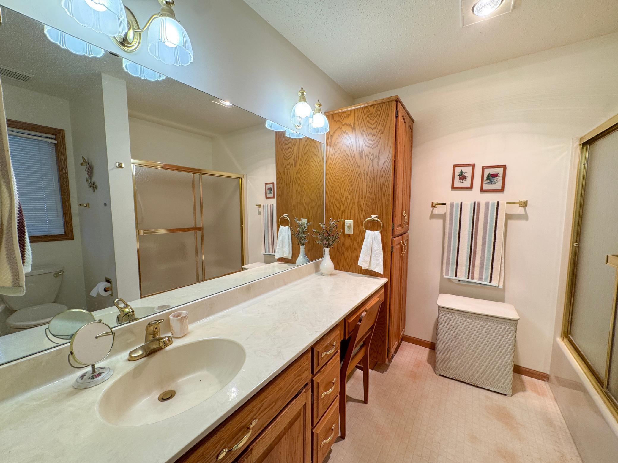 2206 Arrowwood Court Property Photo 13