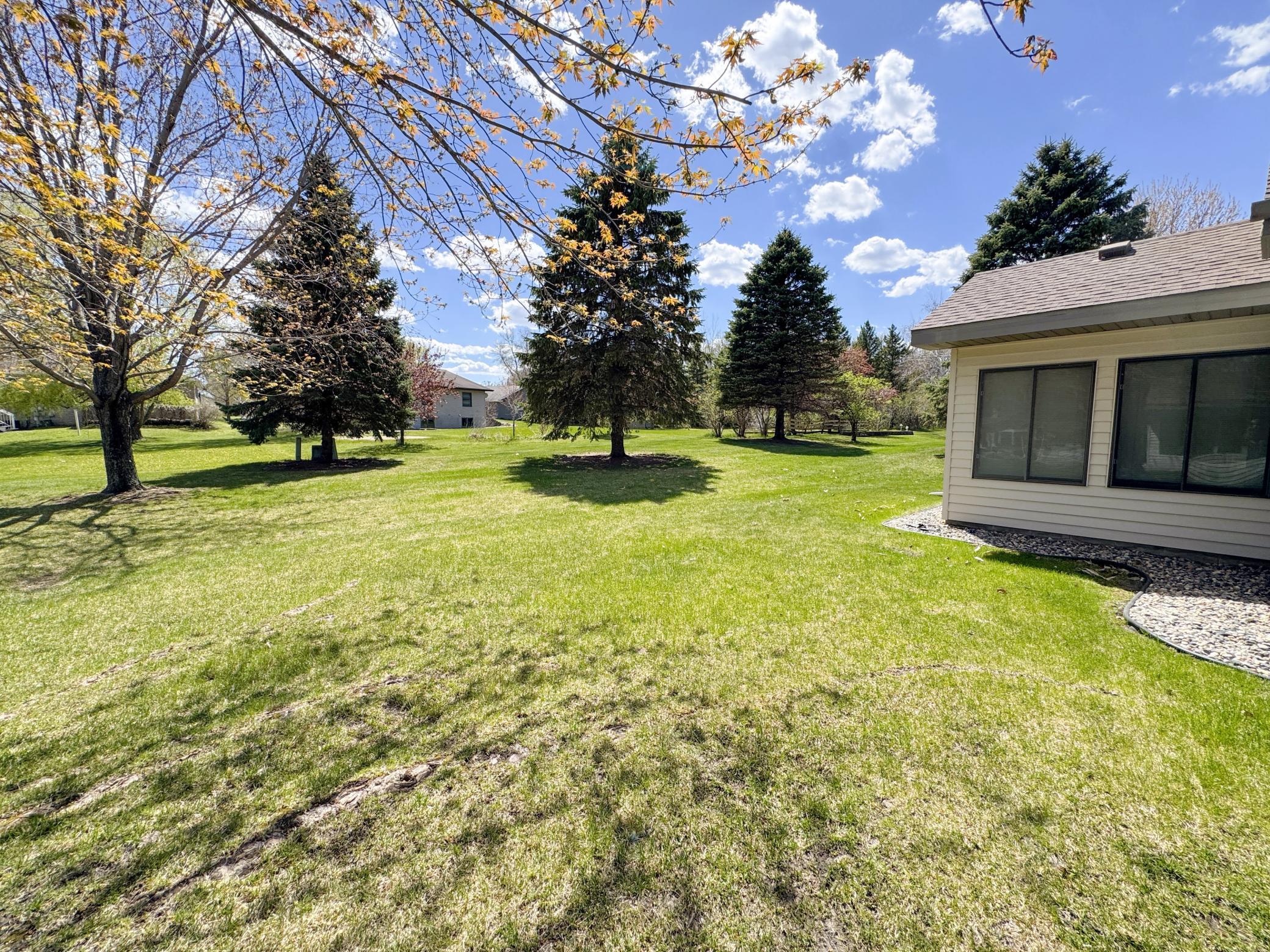 2206 Arrowwood Court Property Photo 28