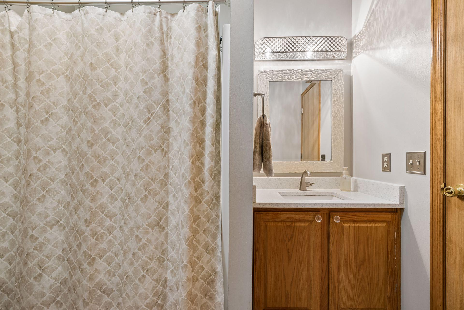 4099 Meadowlark Curve Property Photo 16
