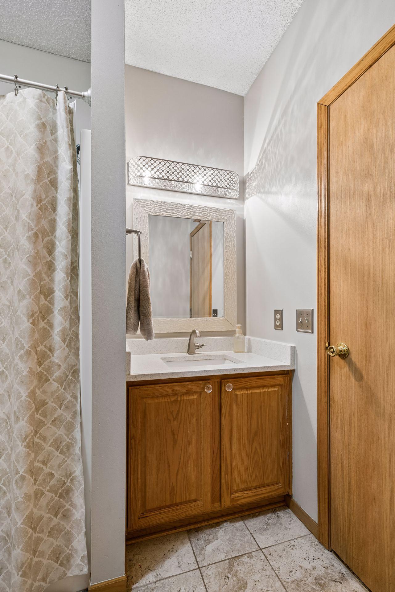 4099 Meadowlark Curve Property Photo 17