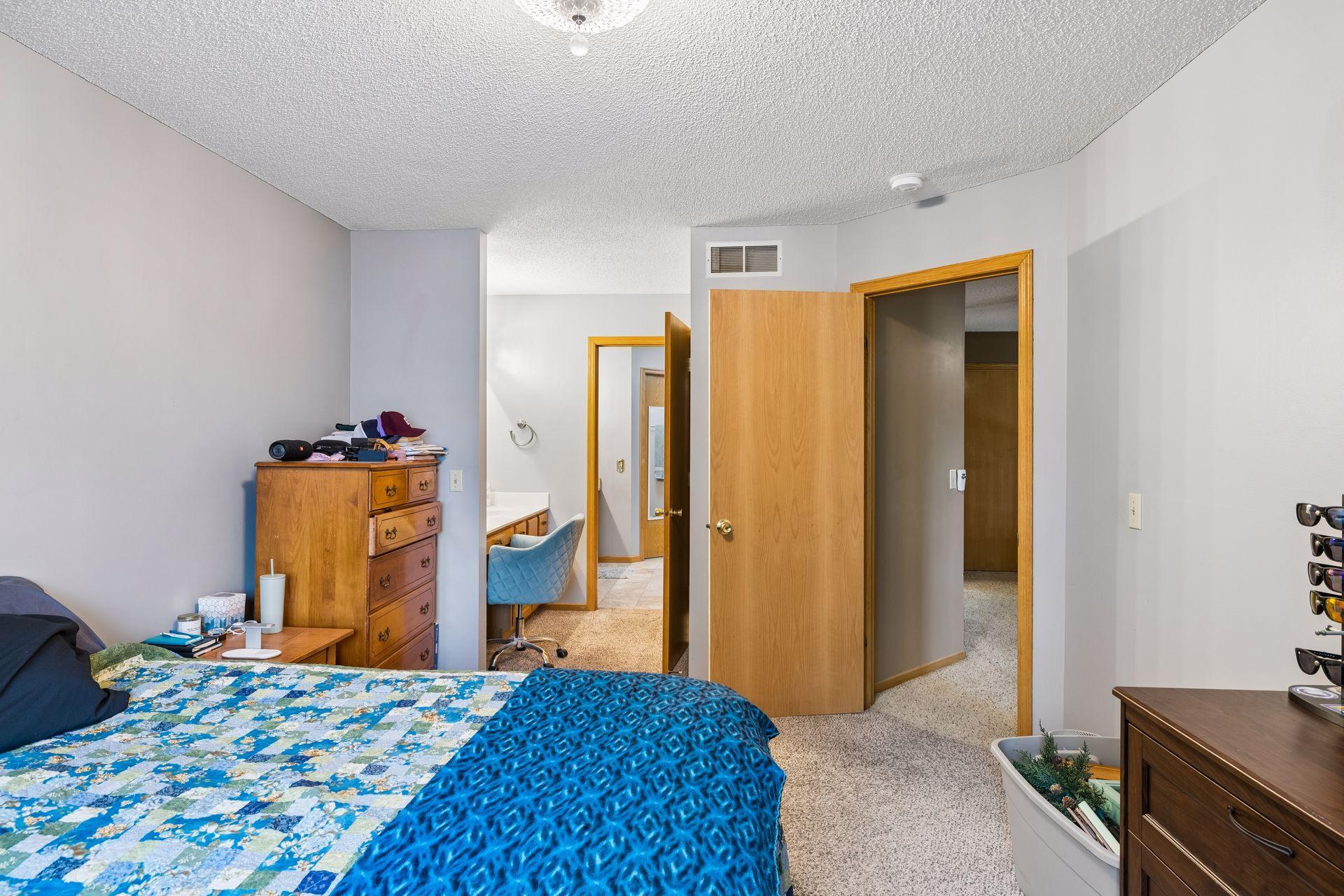 4099 Meadowlark Curve Property Photo 23