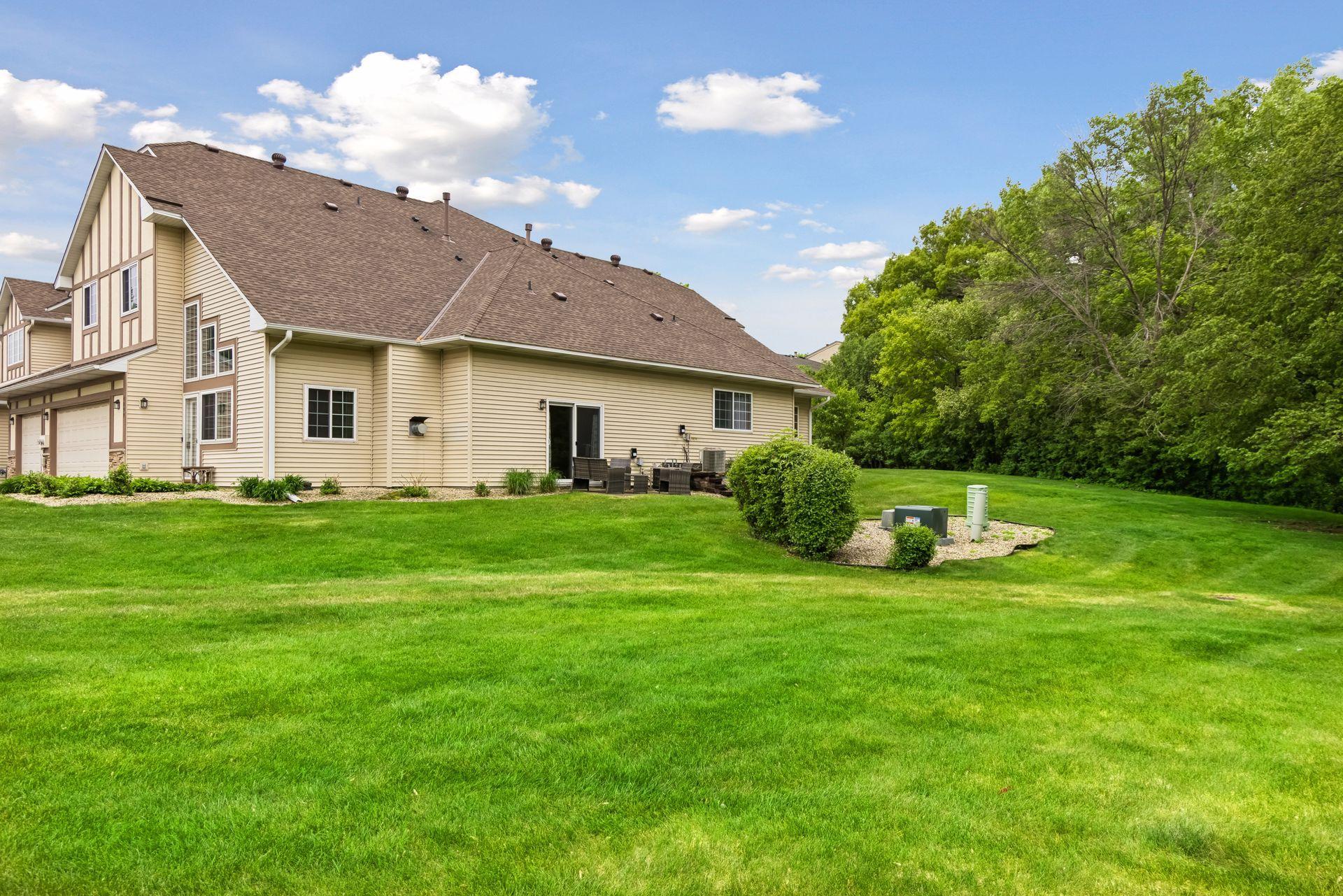 4099 Meadowlark Curve Property Photo 28