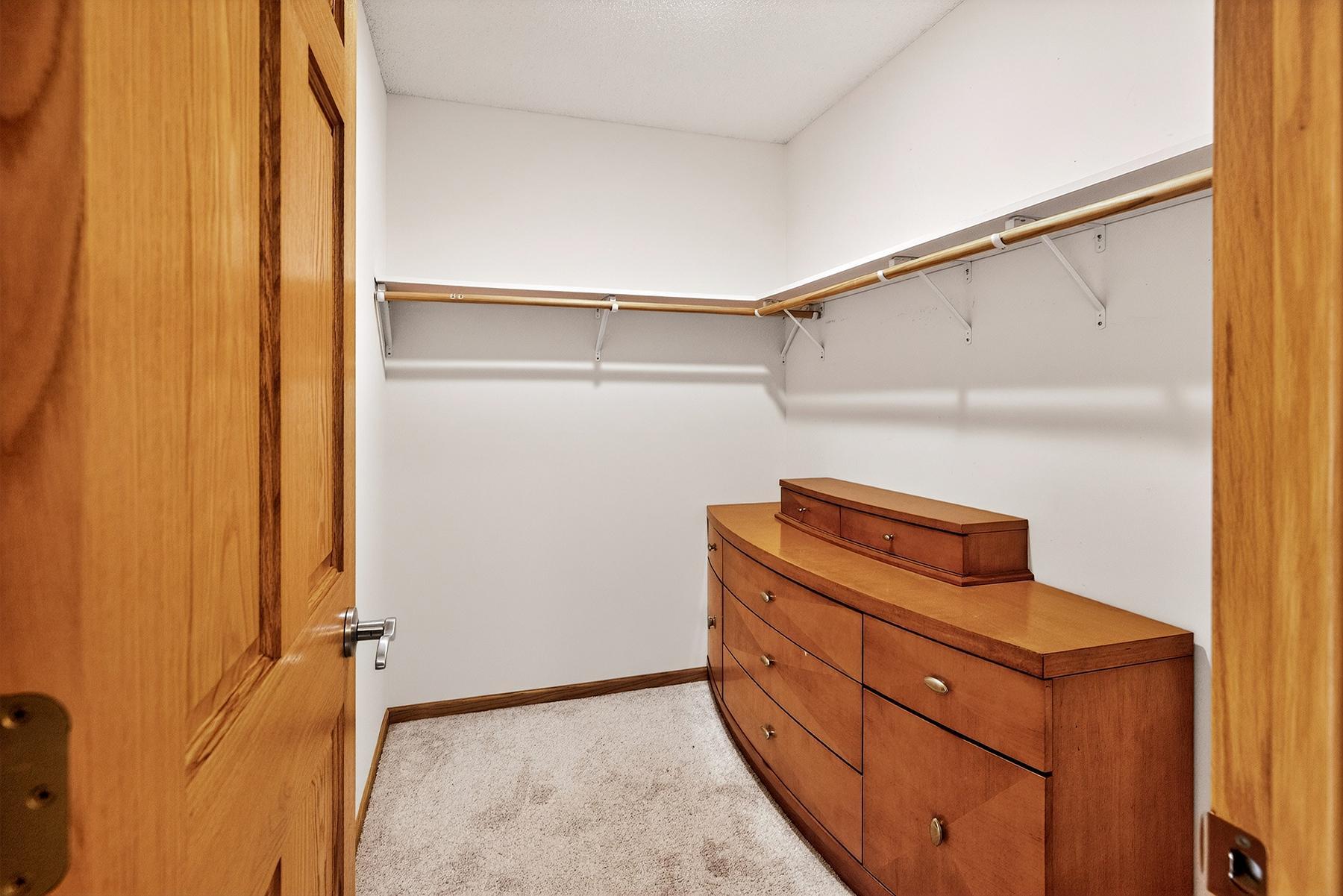 9400 Glacier Road Property Photo 38