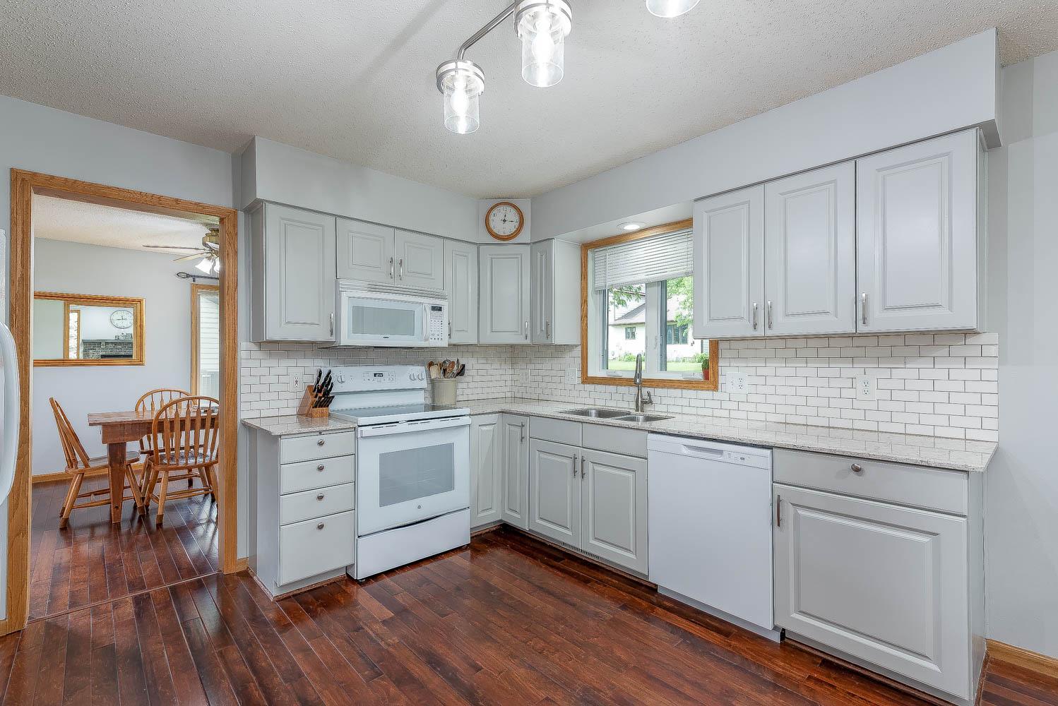 305 Chancery Lane Property Photo 8