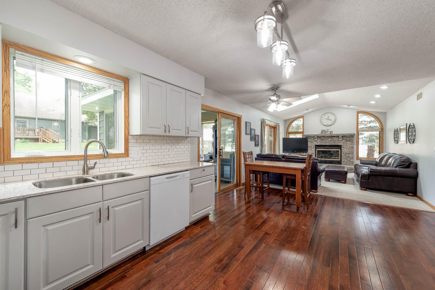 305 Chancery Lane Property Photo 10