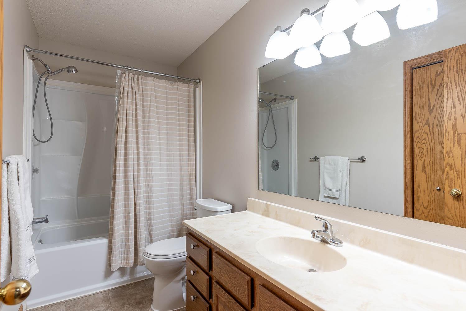 305 Chancery Lane Property Photo 19