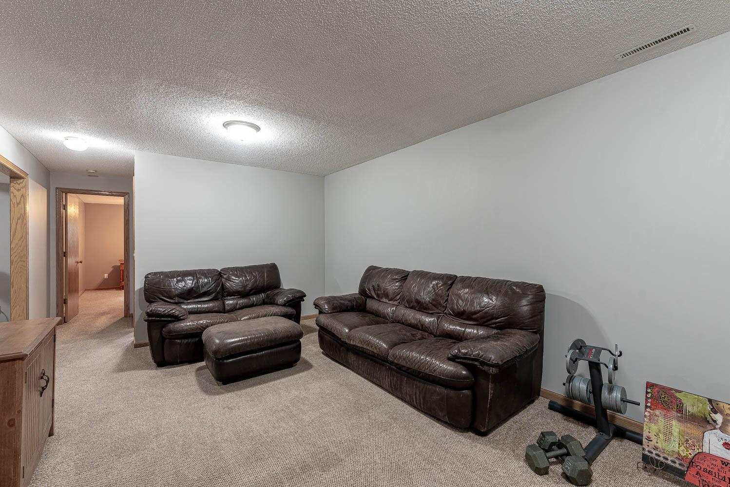 305 Chancery Lane Property Photo 25