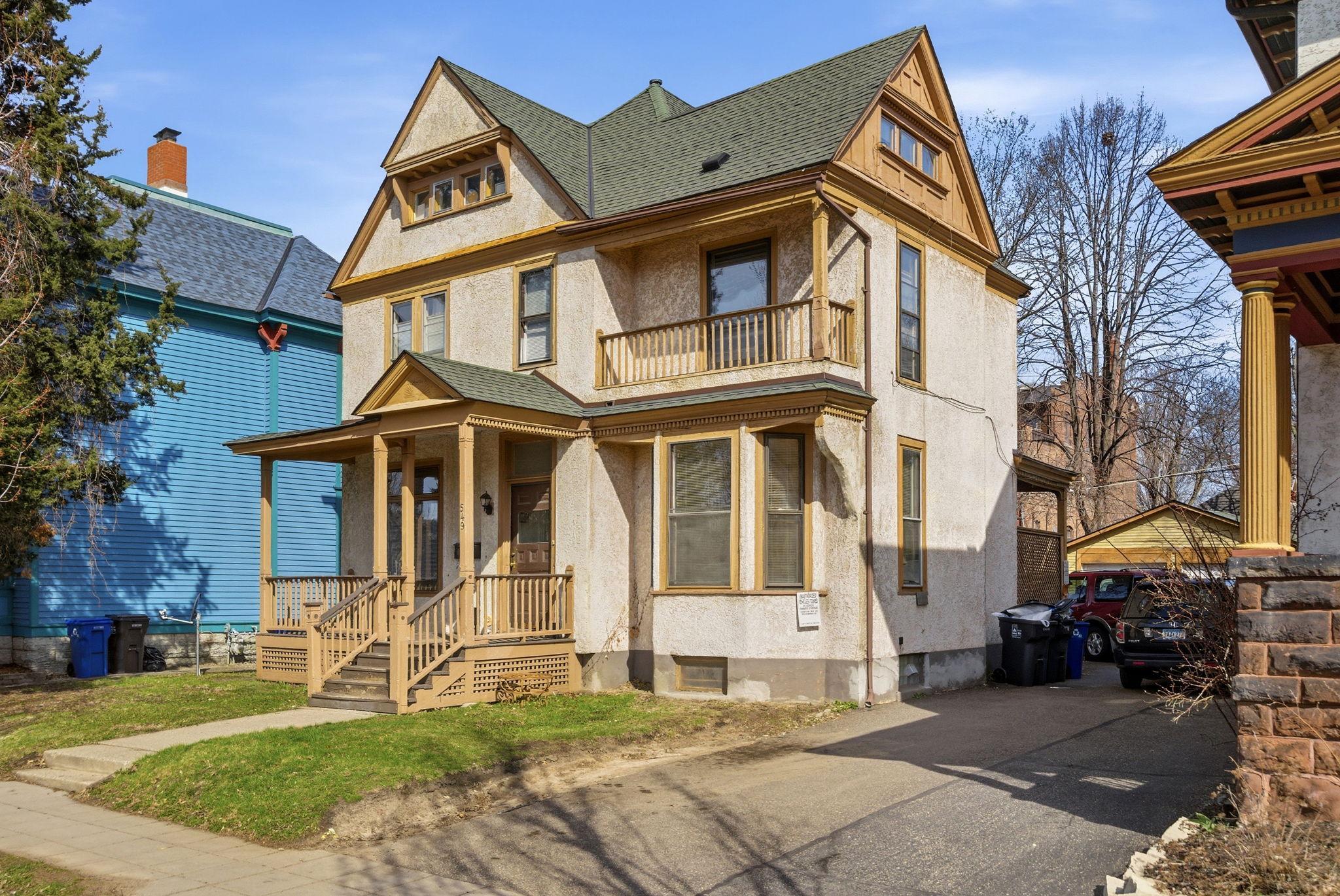 549 Selby Avenue Property Photo 1