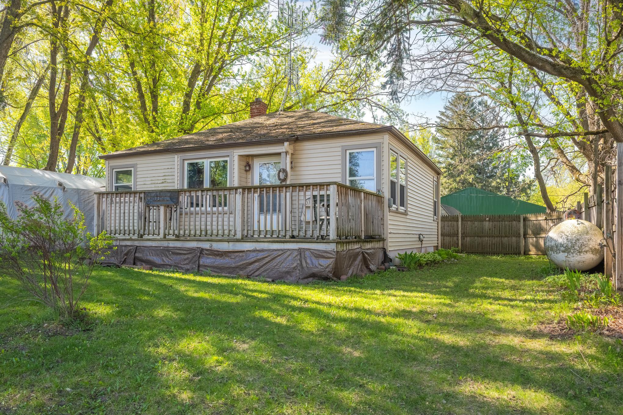 2703 157 Ave Property Photo 2