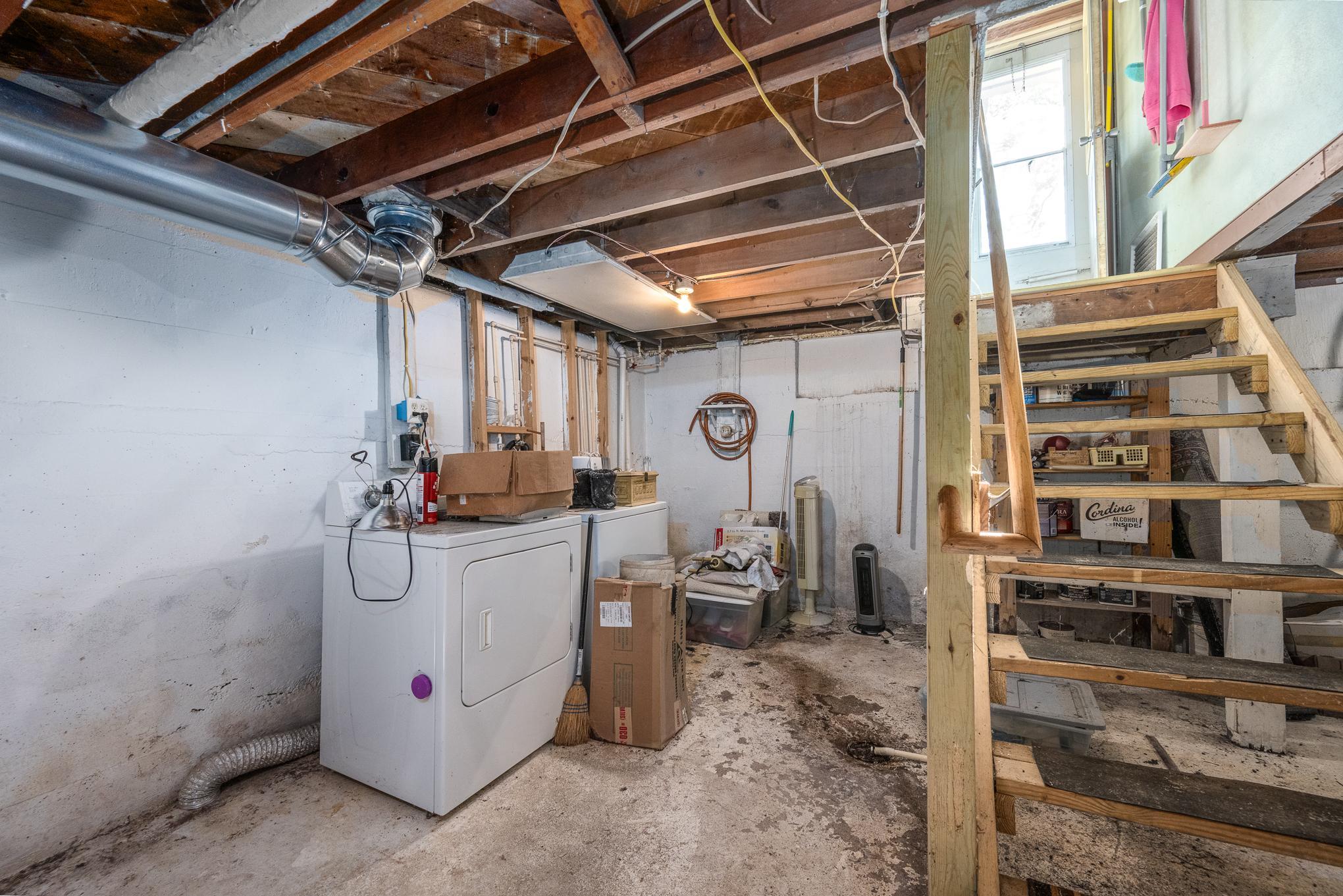 2703 157 Ave Property Photo 16