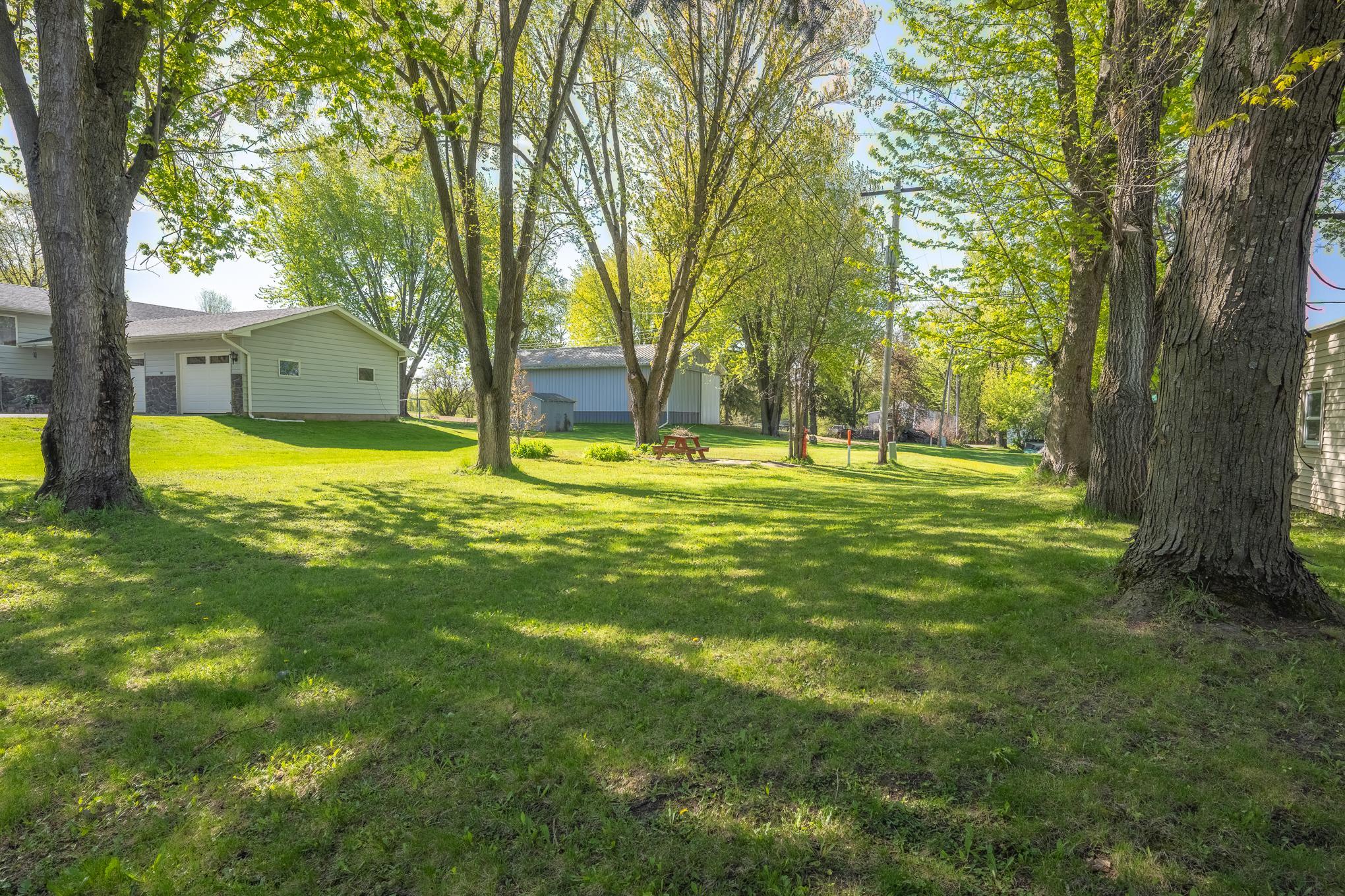 2703 157 Ave Property Photo 19