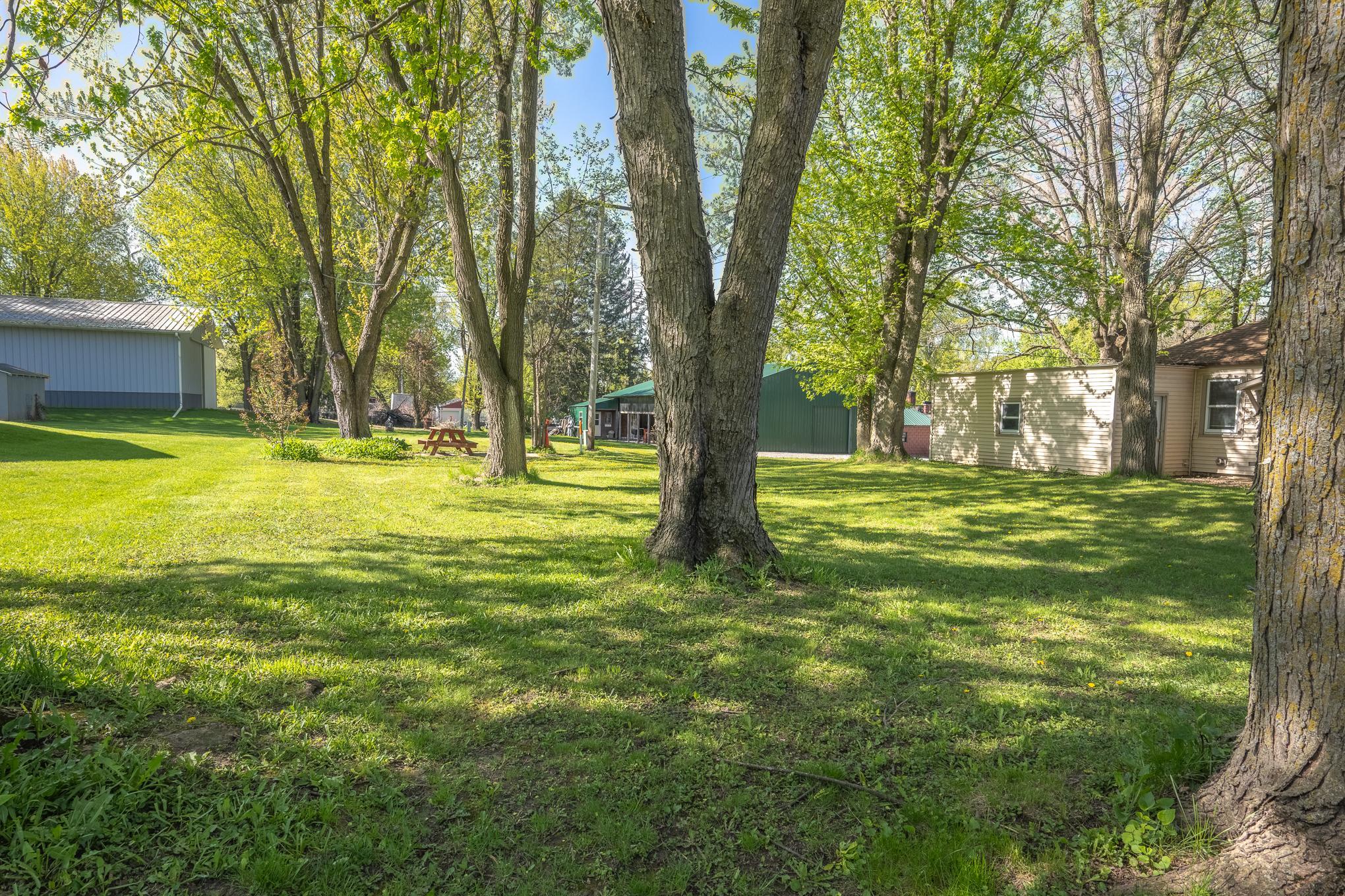 2703 157 Ave Property Photo 20