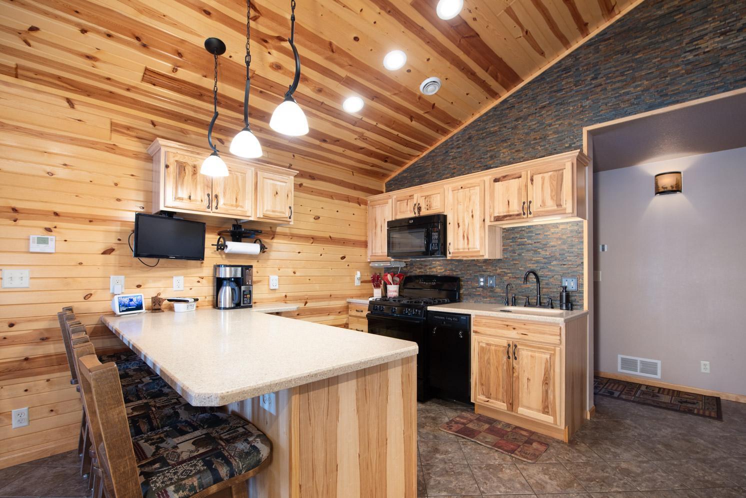 412 Doran Drive Property Photo 3