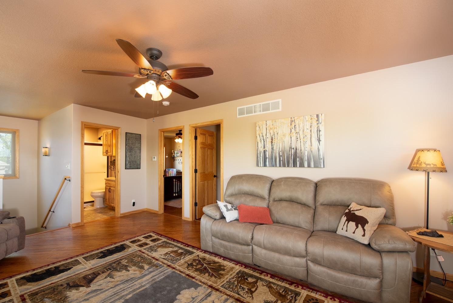 412 Doran Drive Property Photo 18