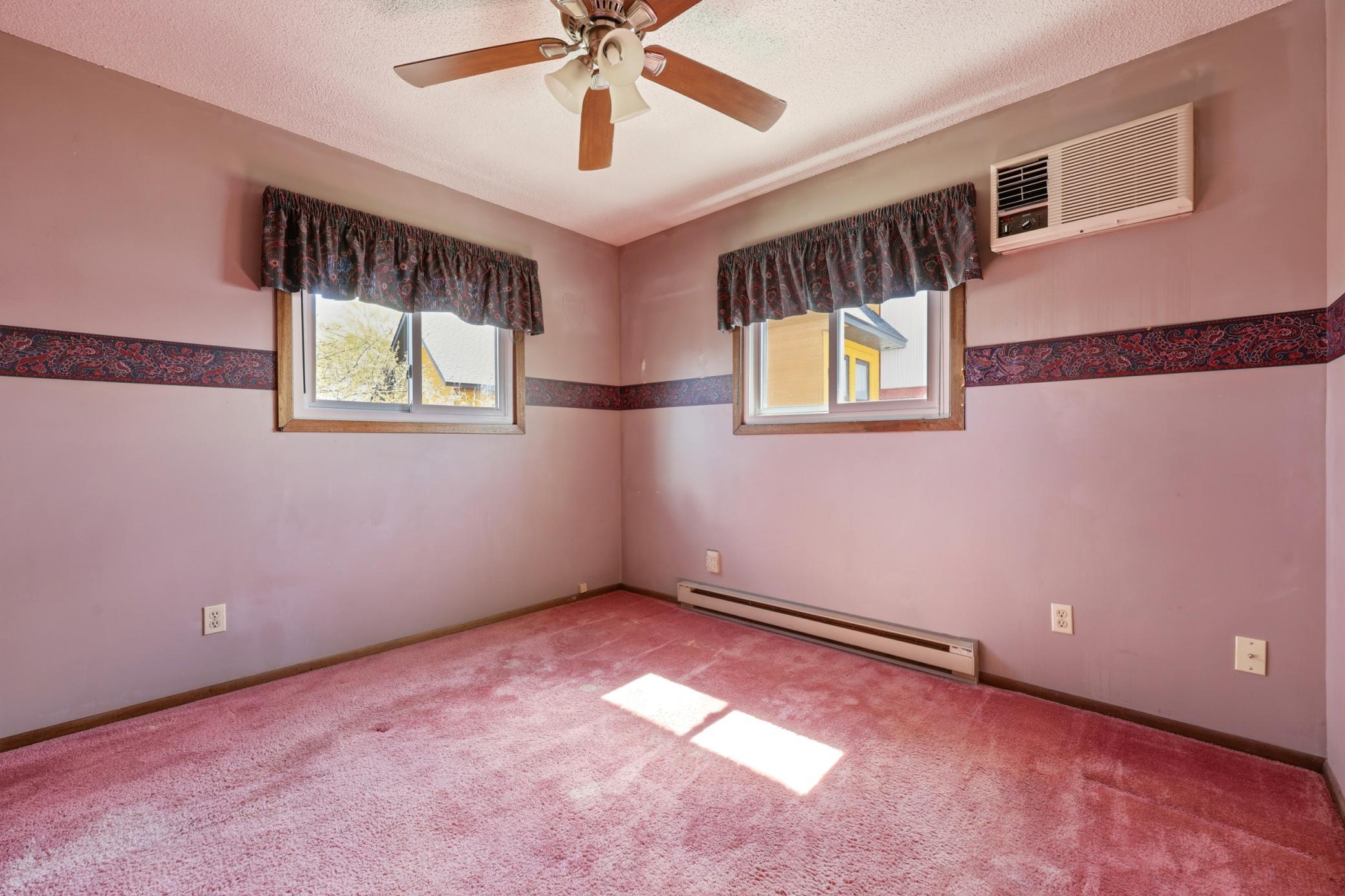 192 Shorewood Drive Property Photo 26