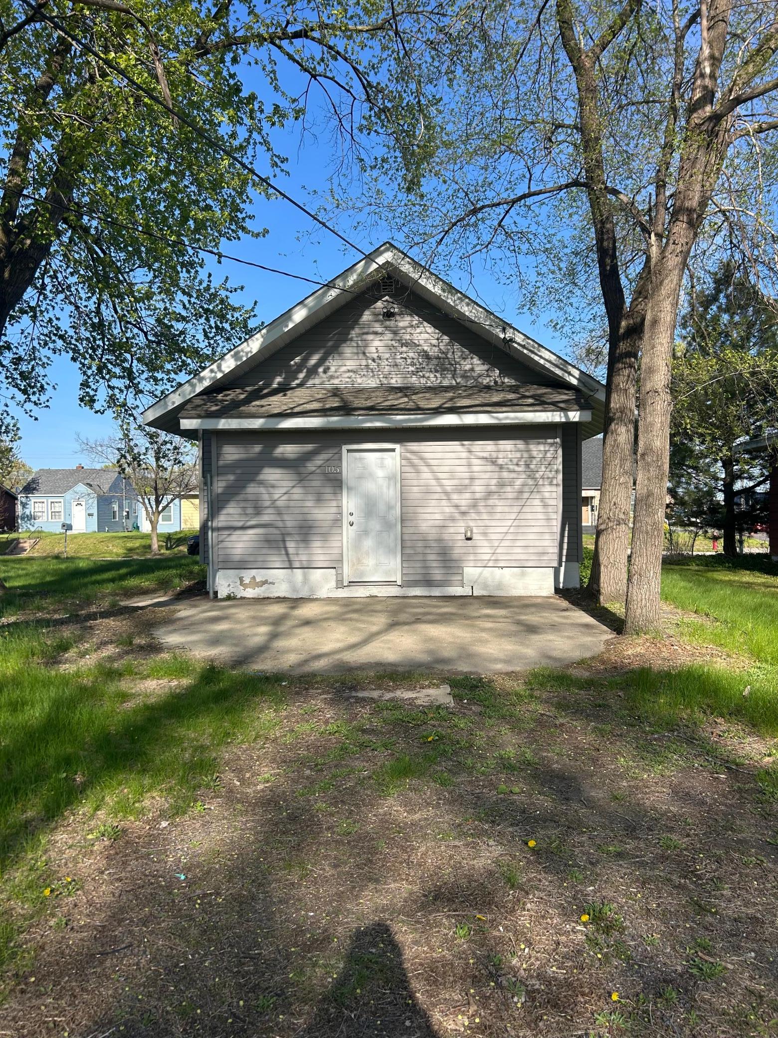 105 19th Avenue N Property Photo 10