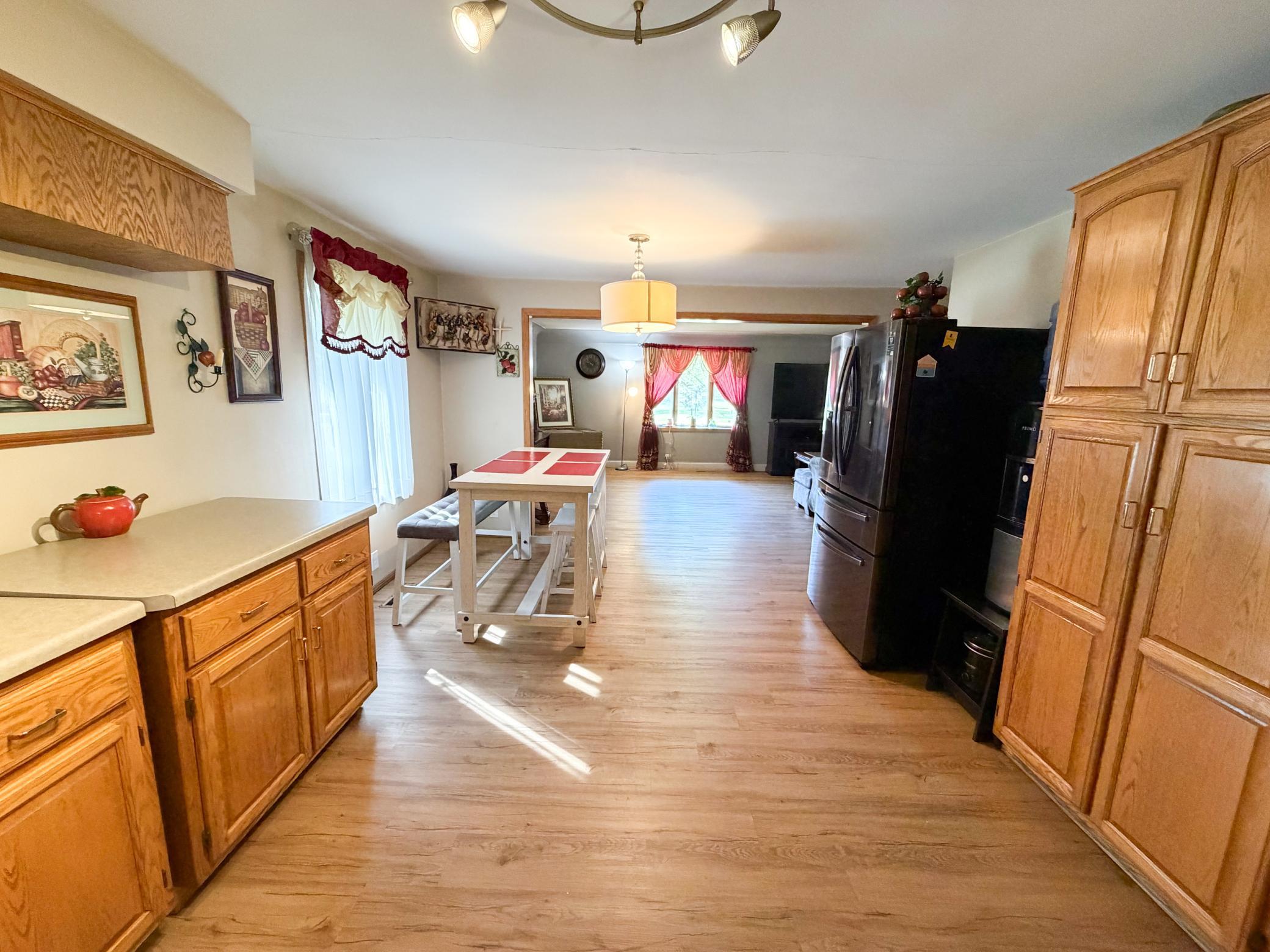 810 8th Avenue Property Photo 21