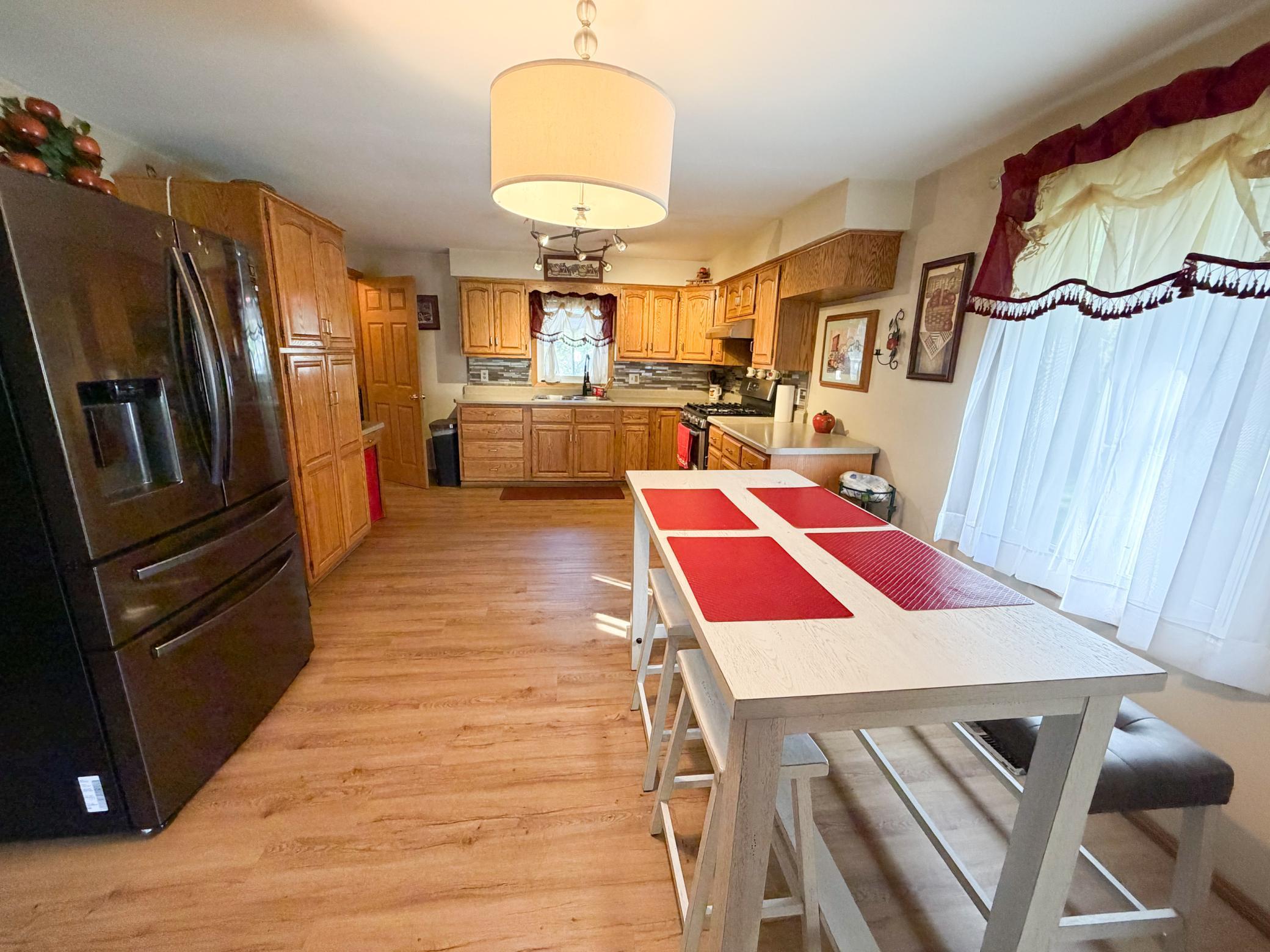 810 8th Avenue Property Photo 25