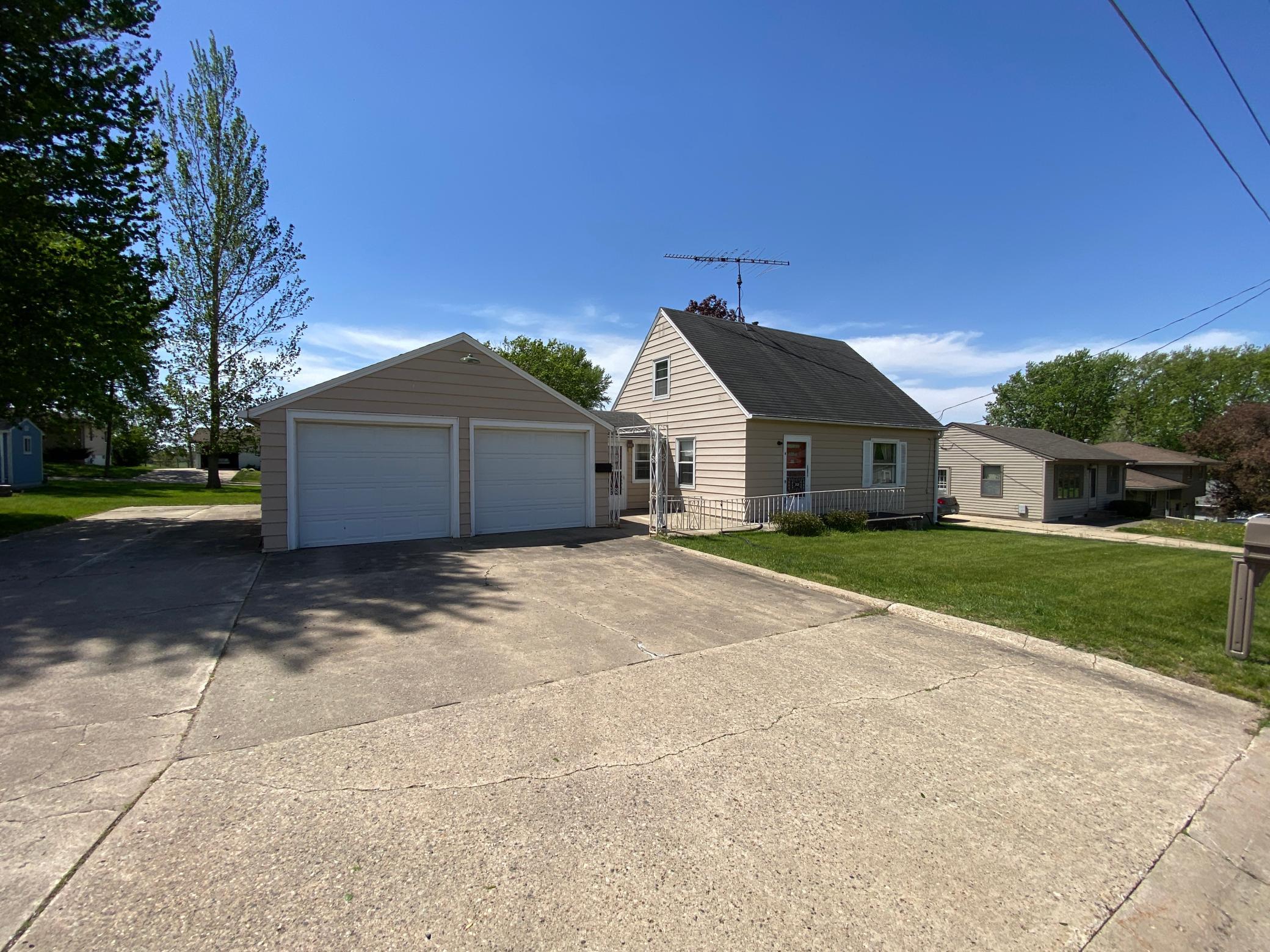 2021 Tower Road Property Photo 1