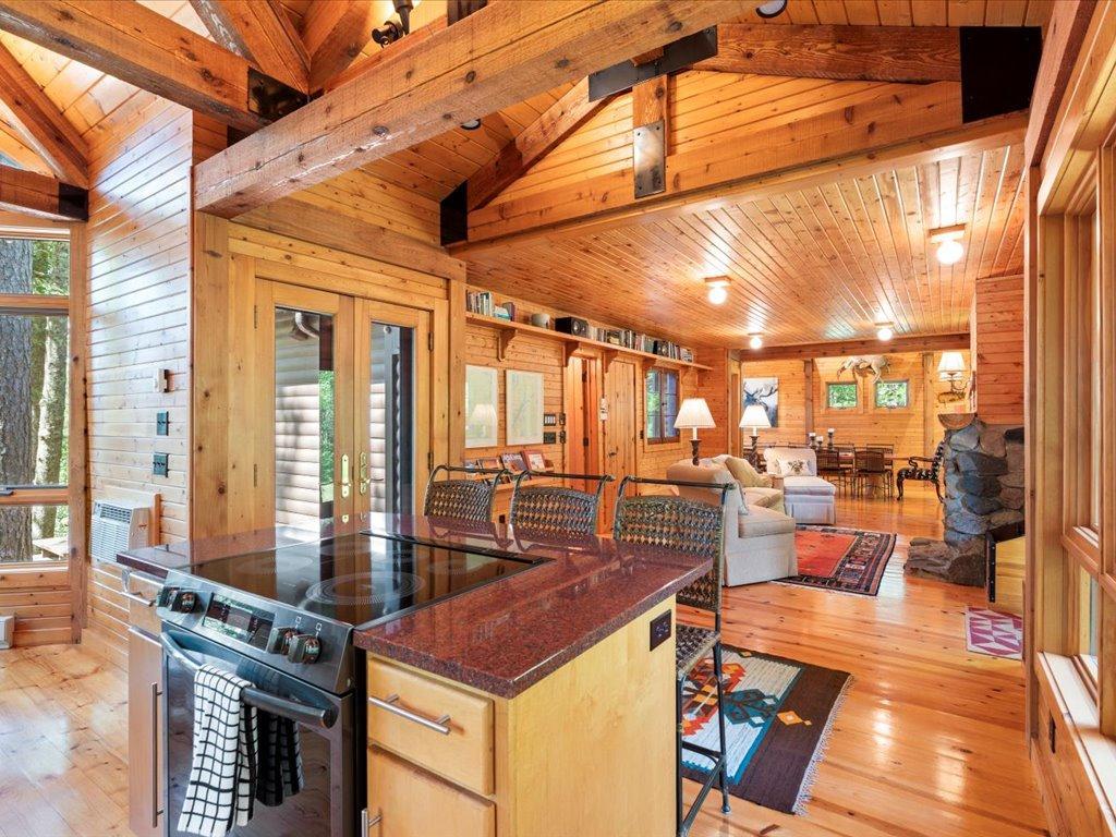 1227 Sunset Hill Road Ne Property Photo 13