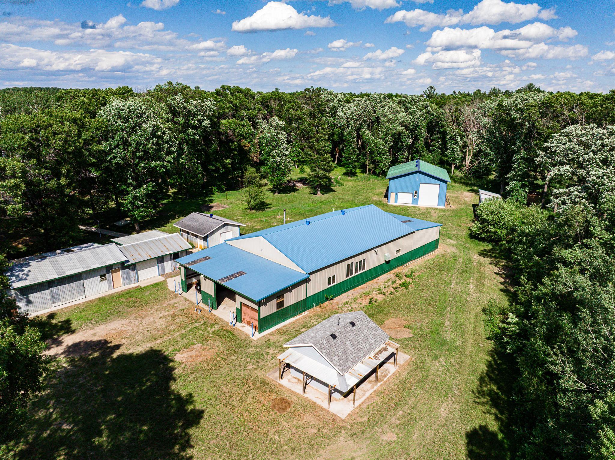 21852 Ginger Road Property Photo 3