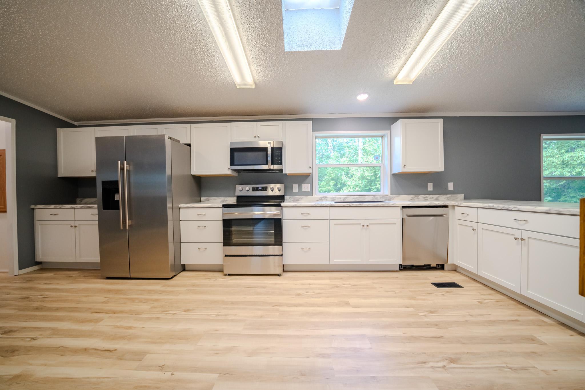 21852 Ginger Road Property Photo 6