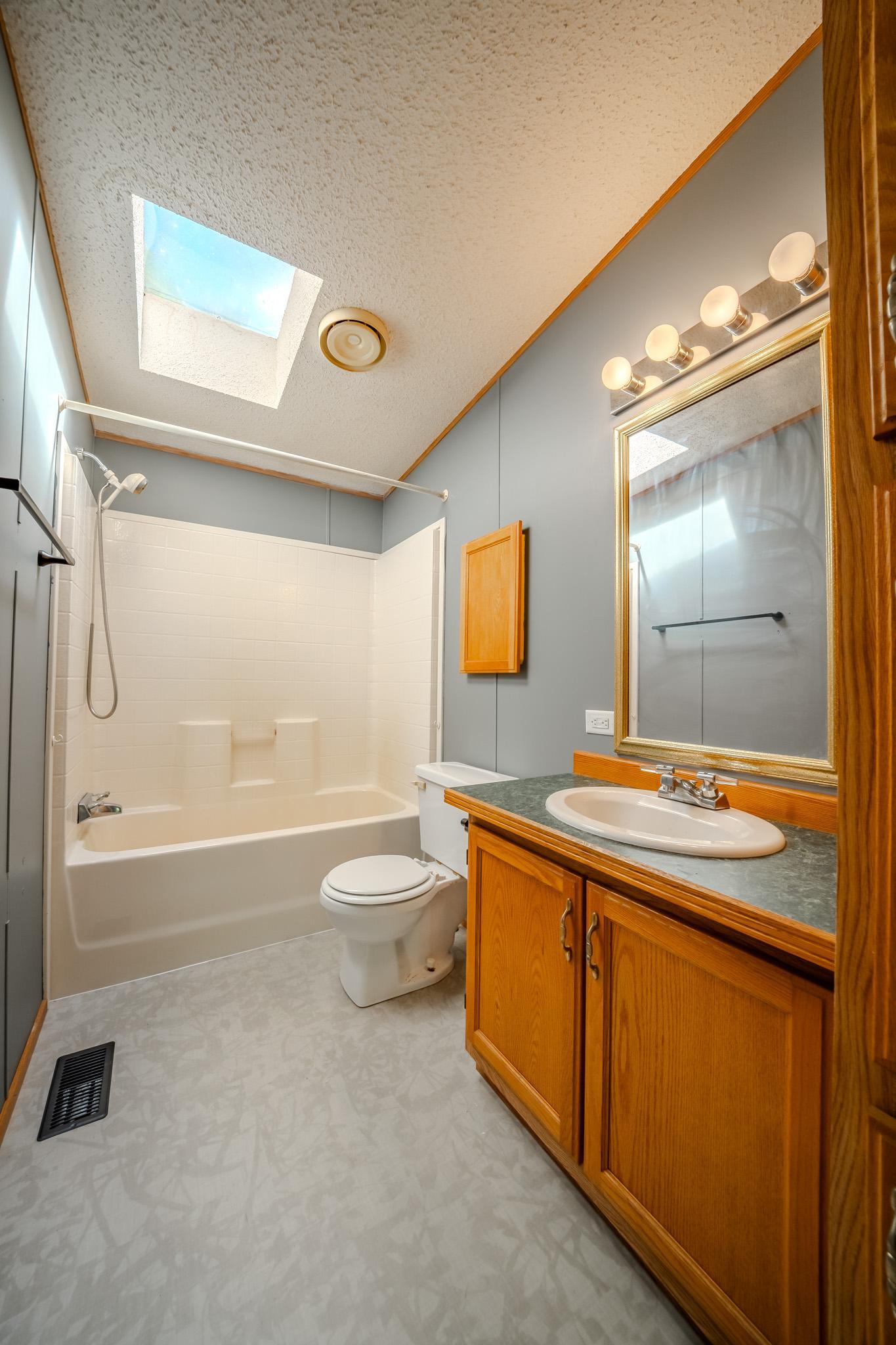 21852 Ginger Road Property Photo 16