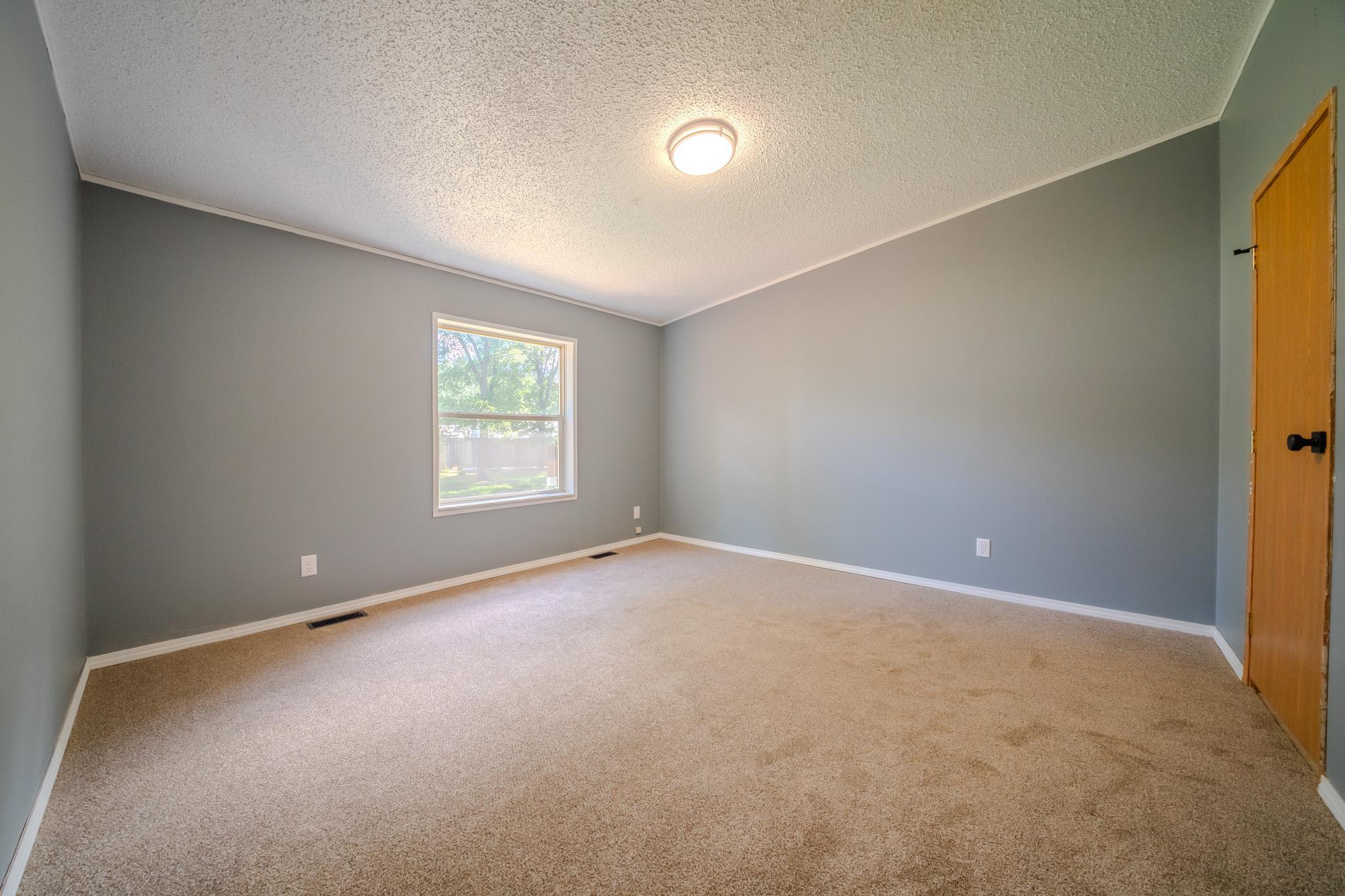 21852 Ginger Road Property Photo 18