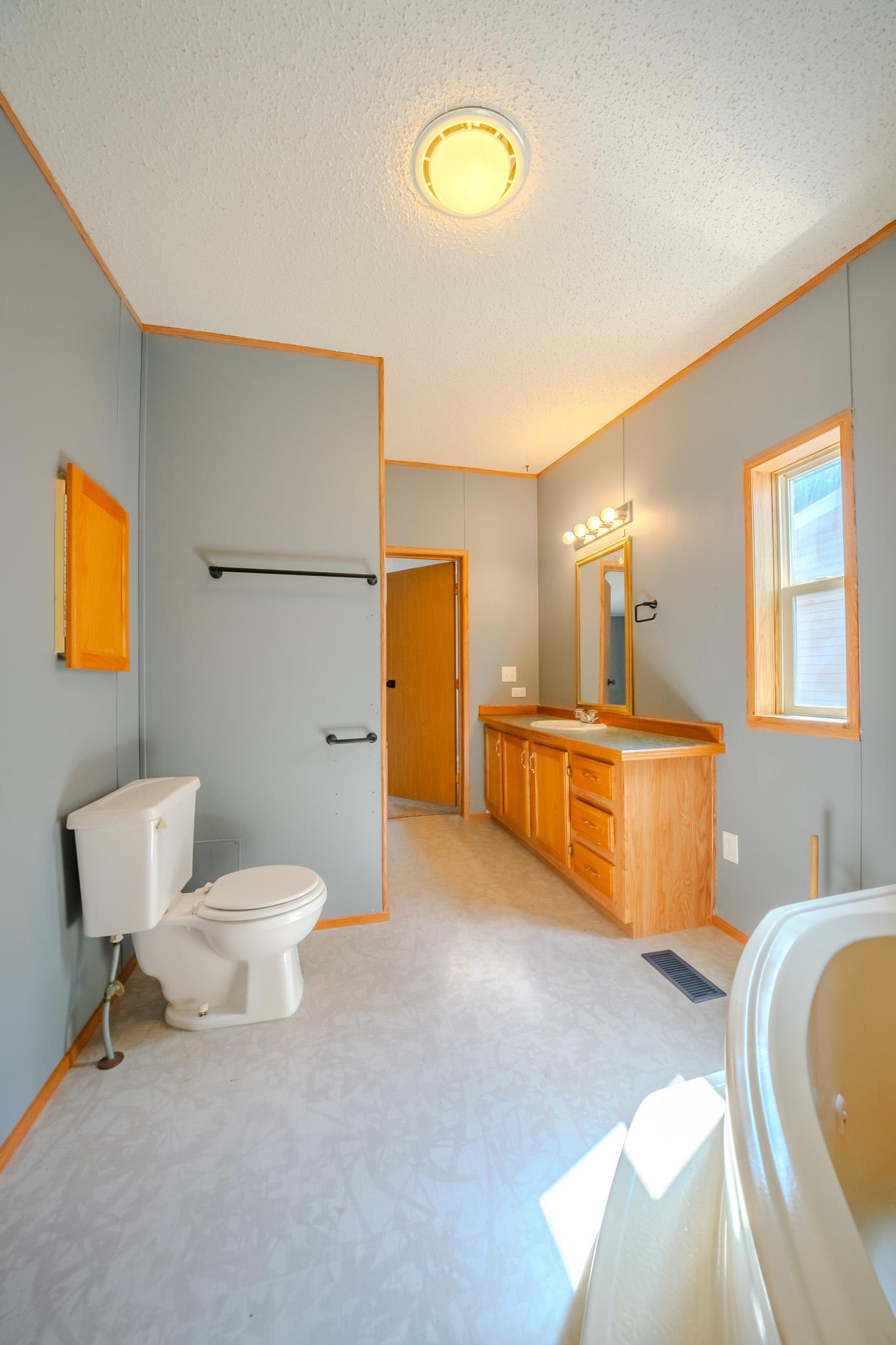 21852 Ginger Road Property Photo 20