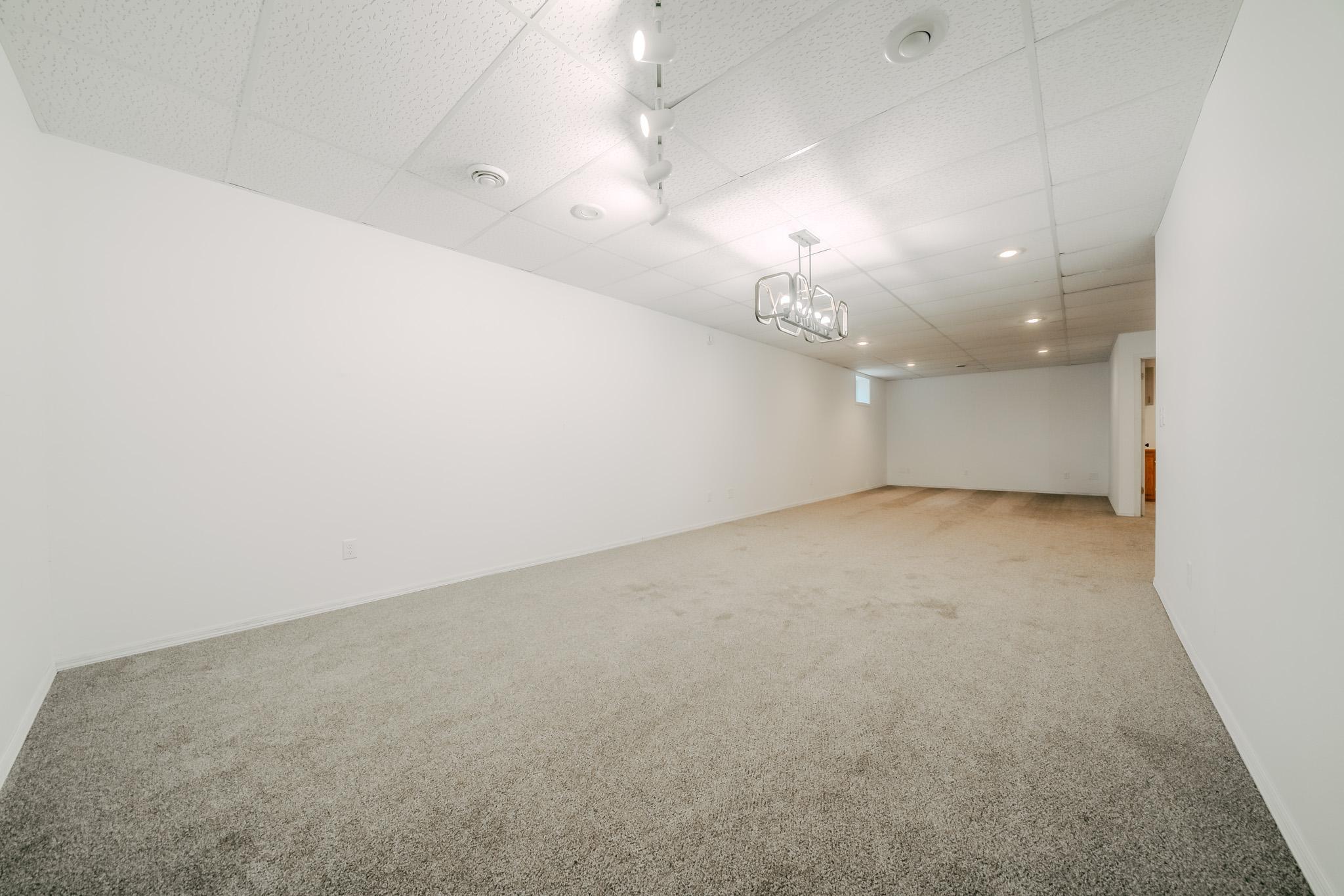 21852 Ginger Road Property Photo 29