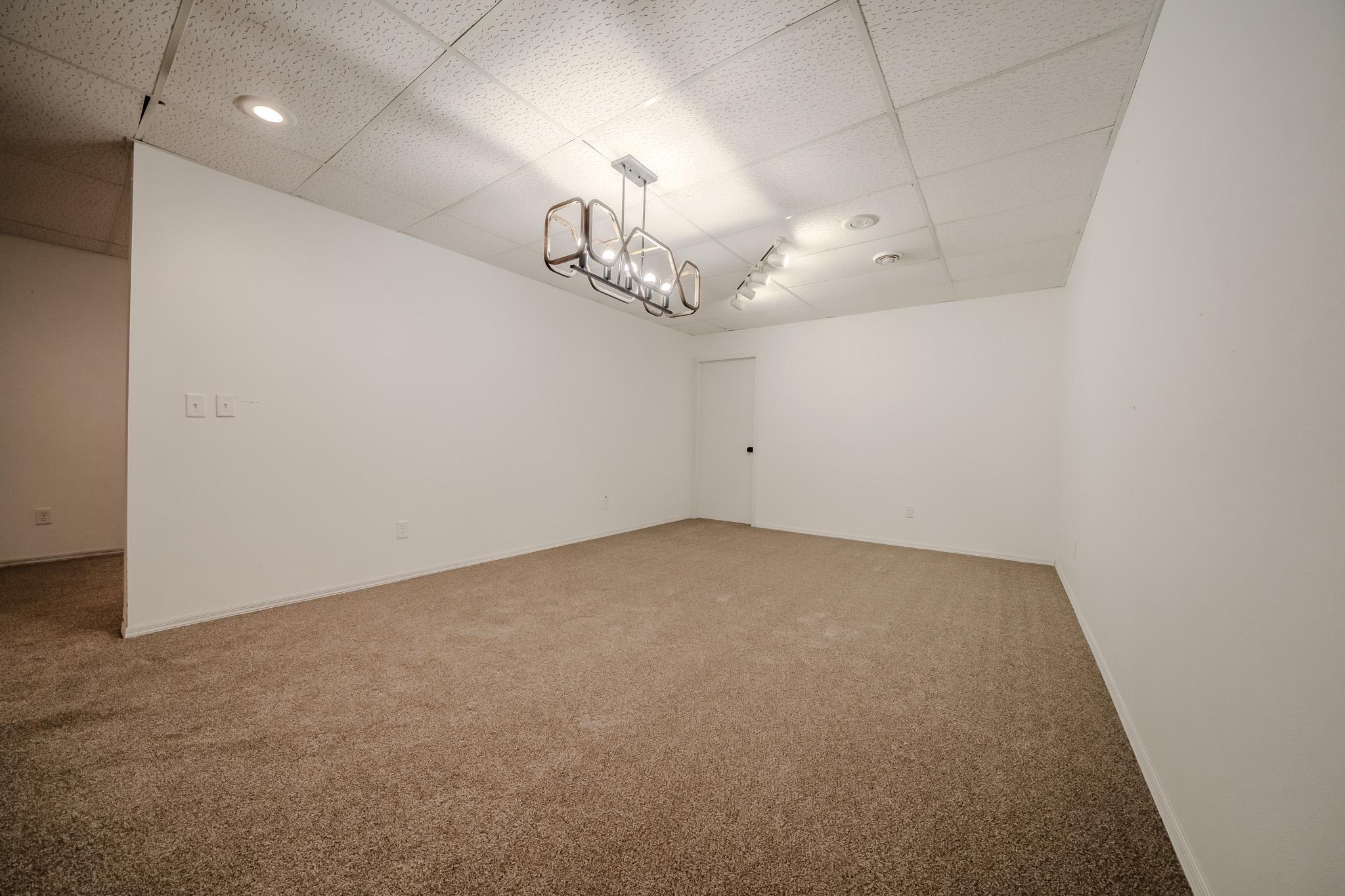 21852 Ginger Road Property Photo 30