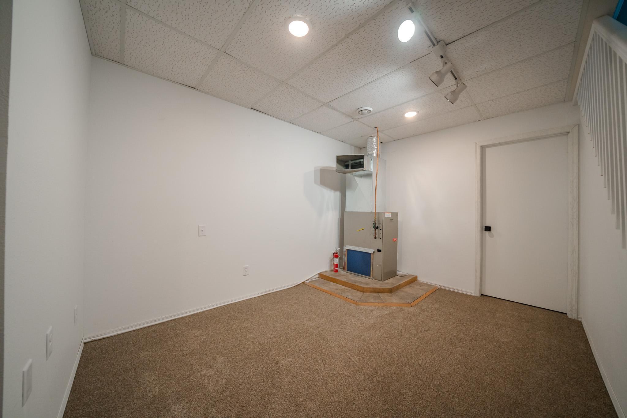21852 Ginger Road Property Photo 33