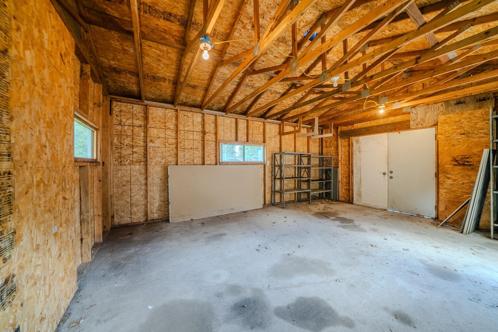 21852 Ginger Road Property Photo 47