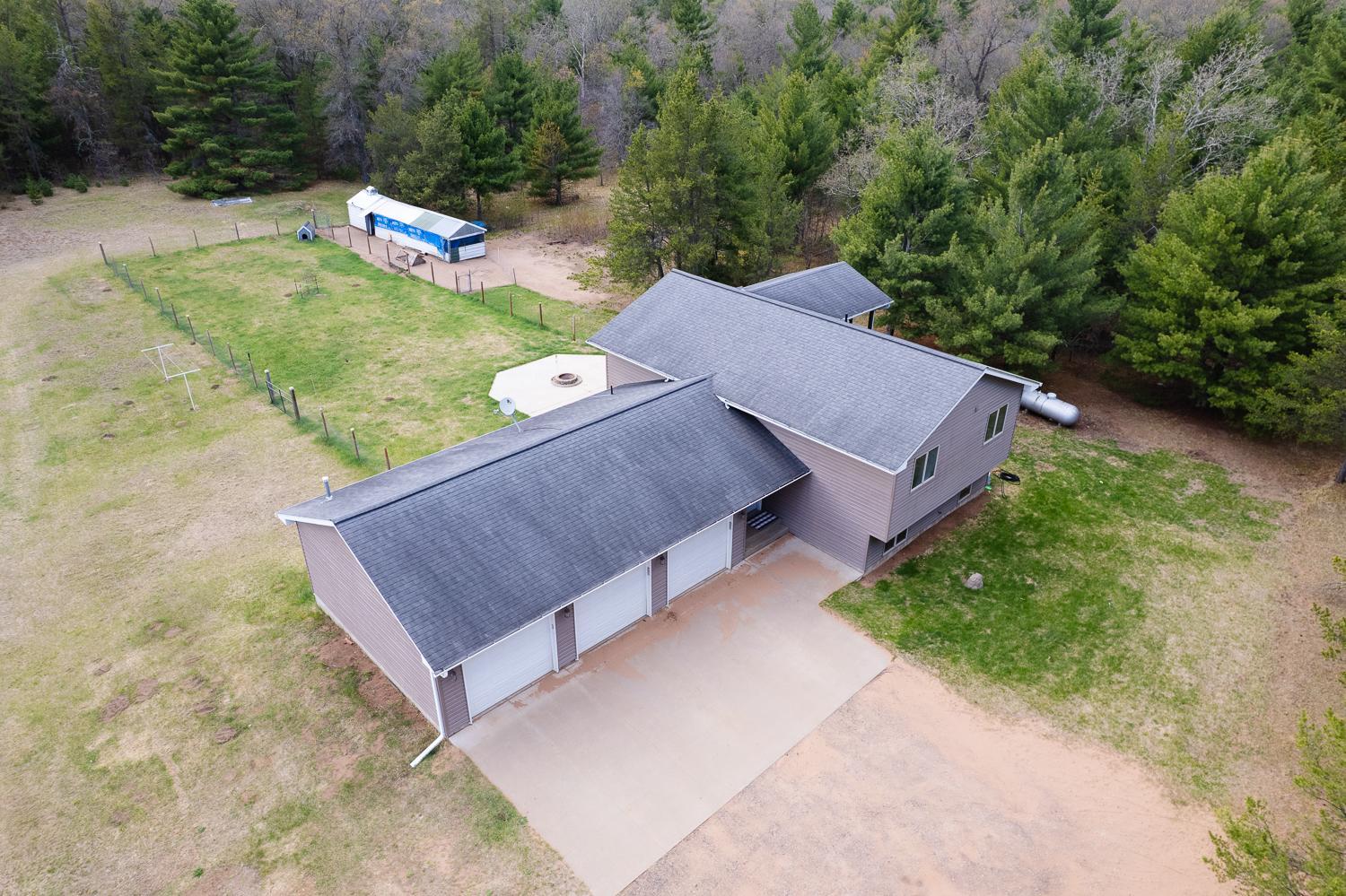 14686 State Road 70 Property Photo 1
