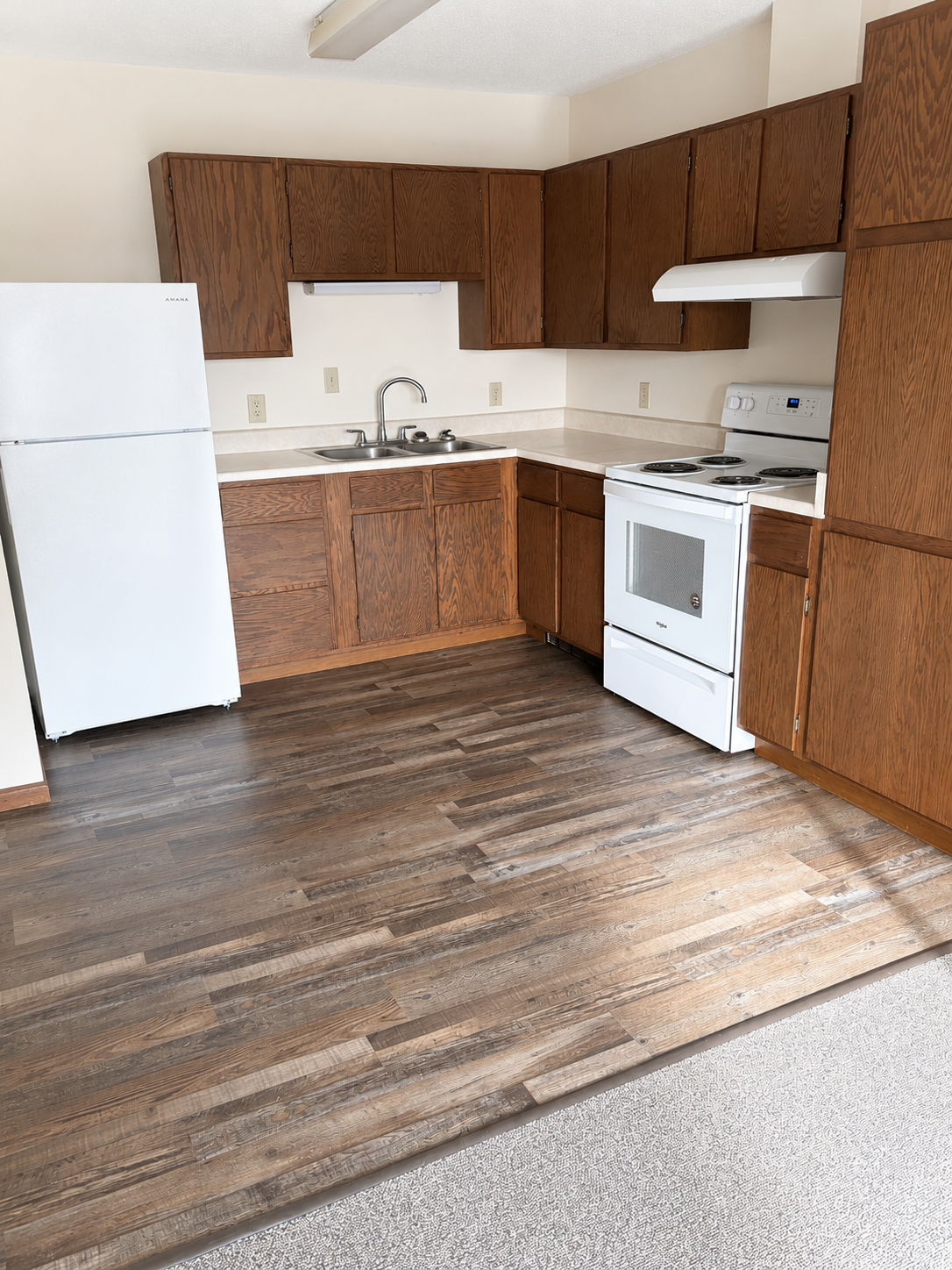 124 E Summit Avenue Property Photo 4