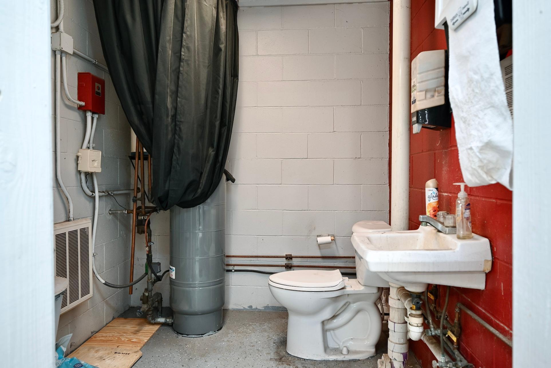 1010 71st Ave Property Photo 13