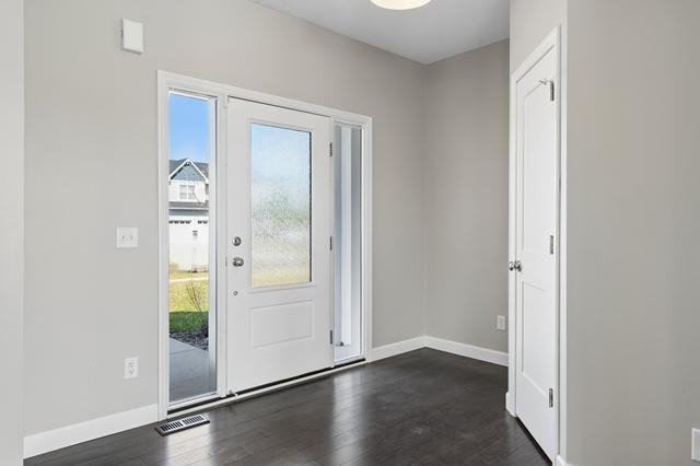 14060 Ailesbury Avenue Property Photo 4