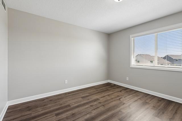 14060 Ailesbury Avenue Property Photo 32