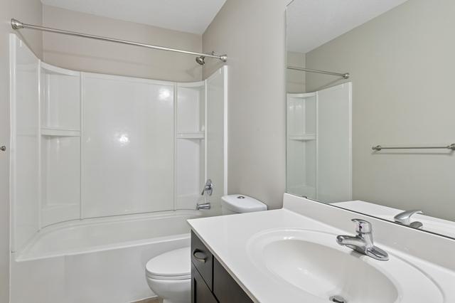 14060 Ailesbury Avenue Property Photo 34