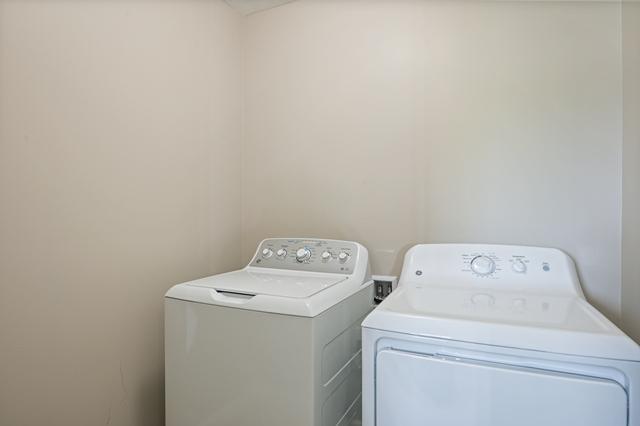 14060 Ailesbury Avenue Property Photo 35