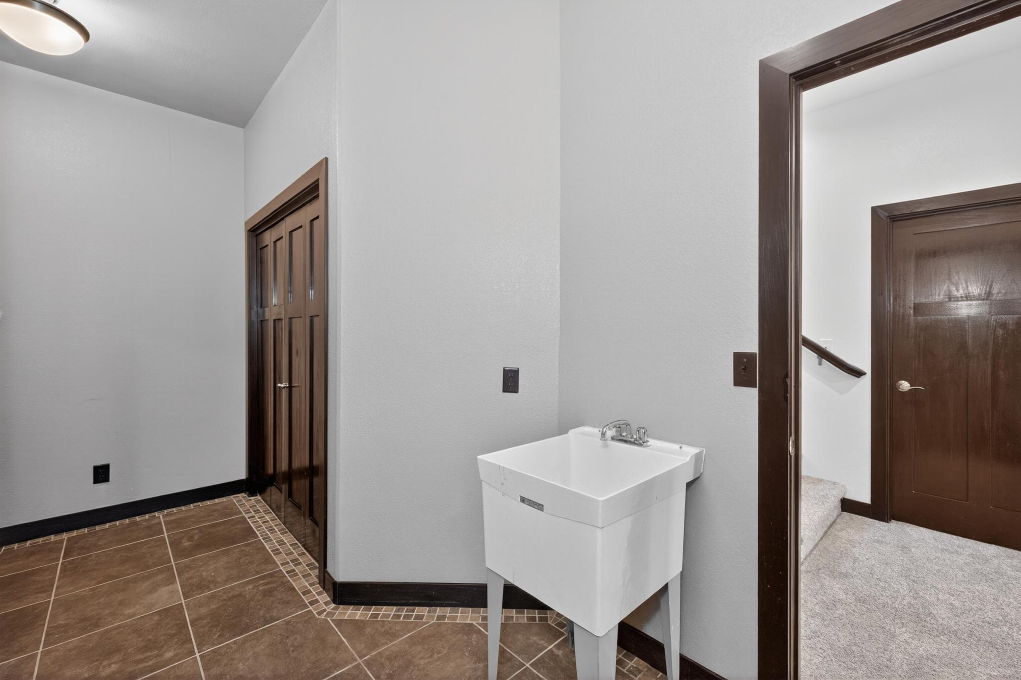 7620 Adelman Drive Property Photo 52